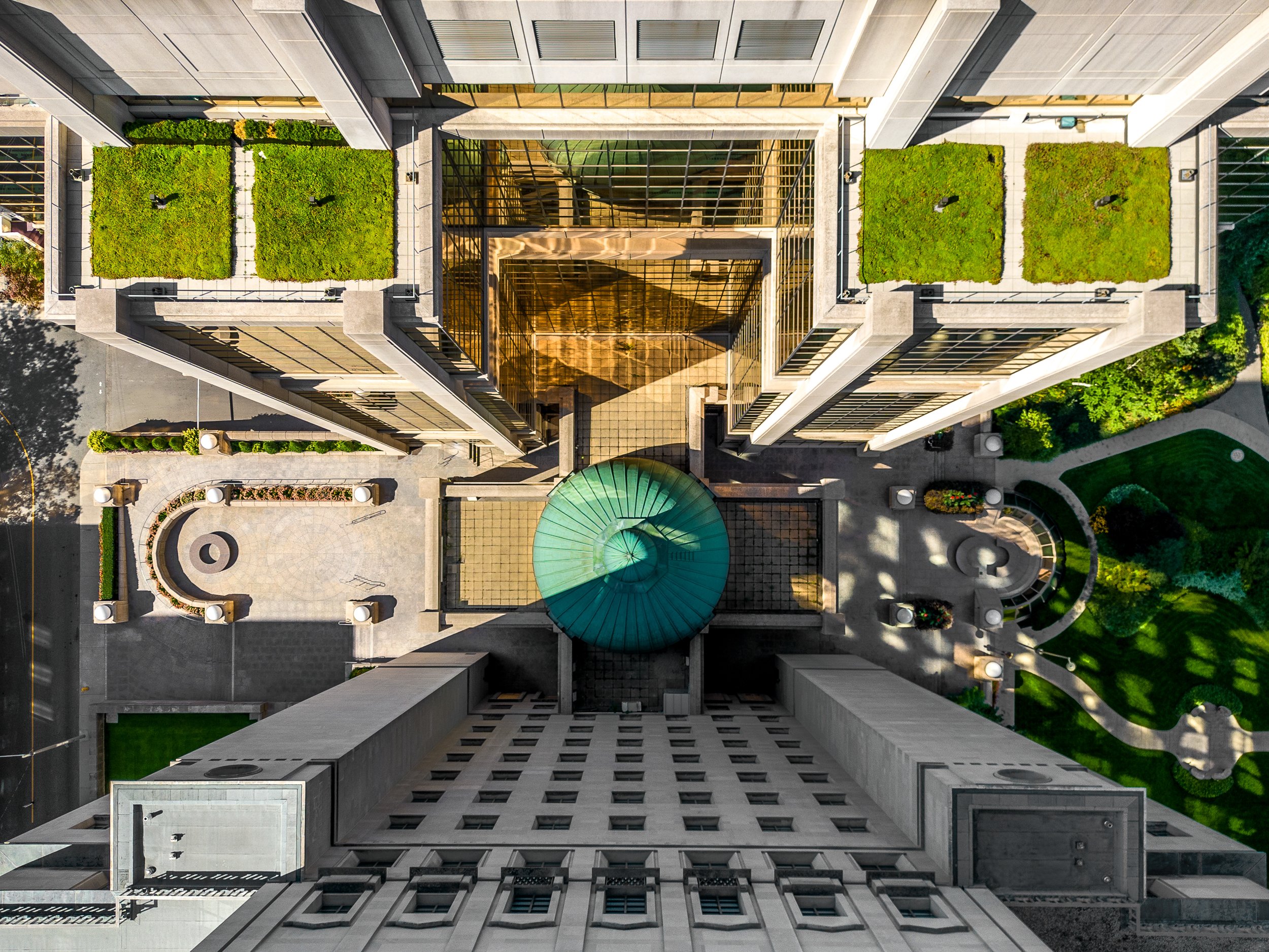 Rotunda-Over-Head-DJI_0066-ME-IN-THE-SHOT_2.jpg