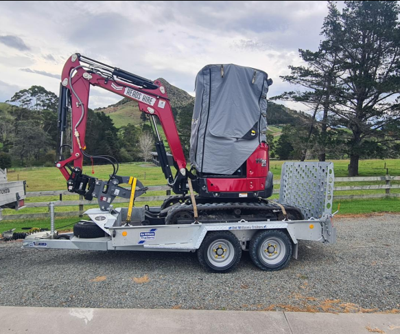 Yanmar Vio25 2.5 Ton Digger HH100