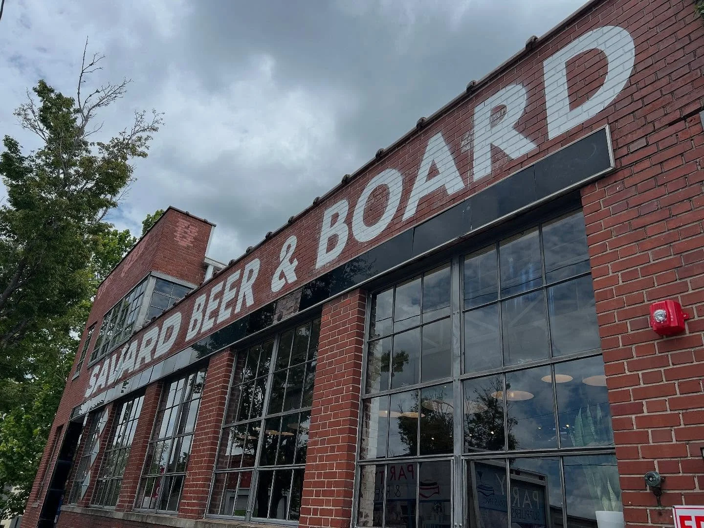 Happy 4th of July! Come join us for cold beers and cocktails and cold A/C to beat the heat. We have a perfect view for the fireworks over the river tonight as well! Have a happy and safe 4th!