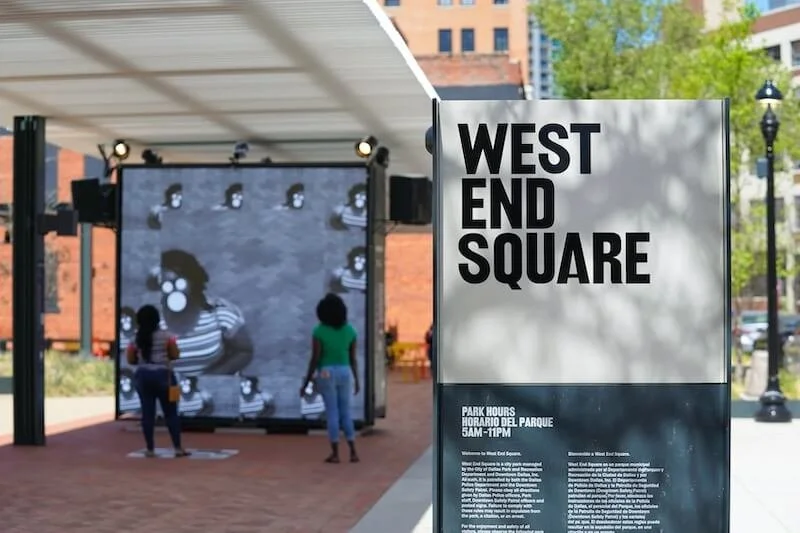 James-Corner-West-End-Square-4-copy.jpg