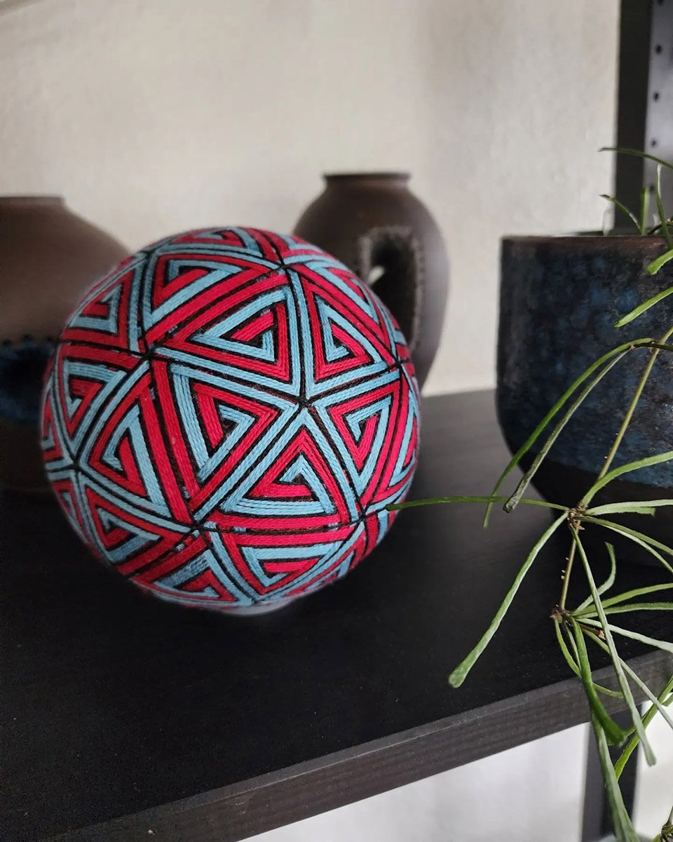 Temari-85-shelf copy.jpg