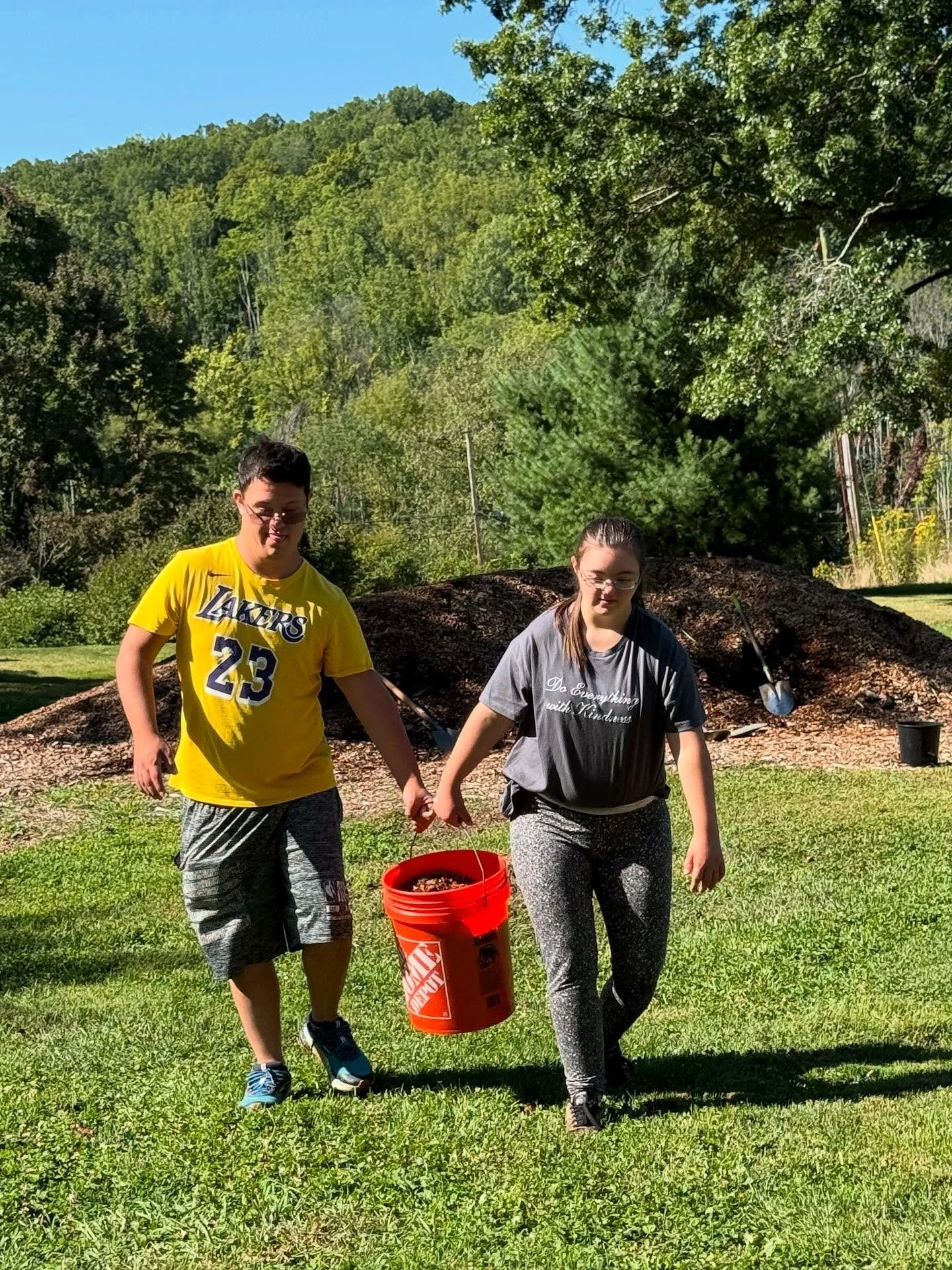 Team work at the farm! We spent the day @farming.with.friends helping out as a CRU! It’s so wonderful to spend a day outside, learning new skills and helping our community together! A day well spent 🌻