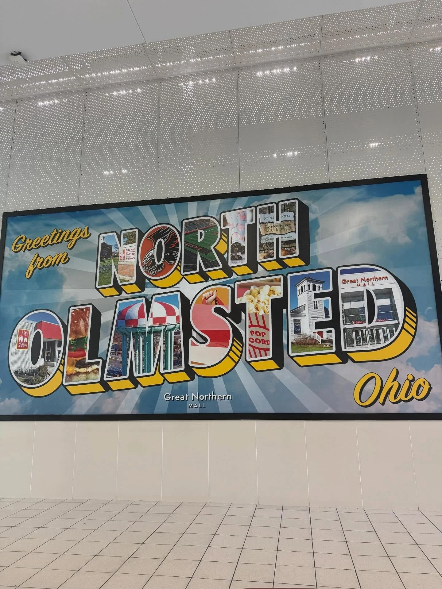 All aboard the Polar Express!! 🚂🛤️❄️ Phoenix Theatres offered the rerelease for $1 to enjoy the classic! We enjoyed some mall walking and lunch together as well, another magical day with the CRU ✨