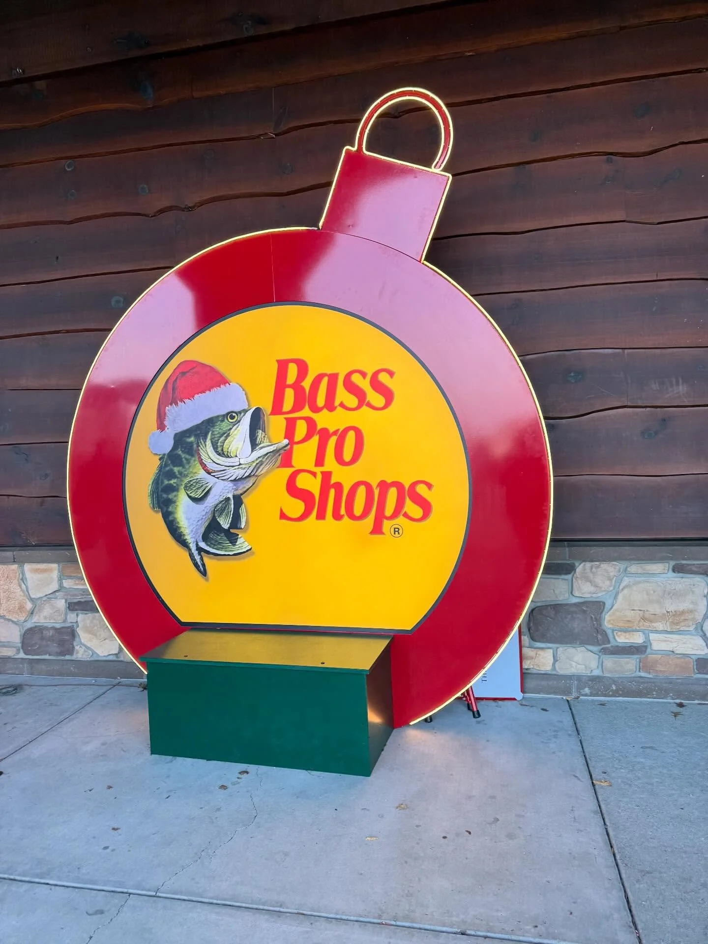 Sensory friendly photos with Santa today @cabelas a fun, free, festive way to kick off December! The staff were super helpful and kind to our group! We will add this to our December CRU traditions! Thanks to our friends @mychoiceinspires for the head