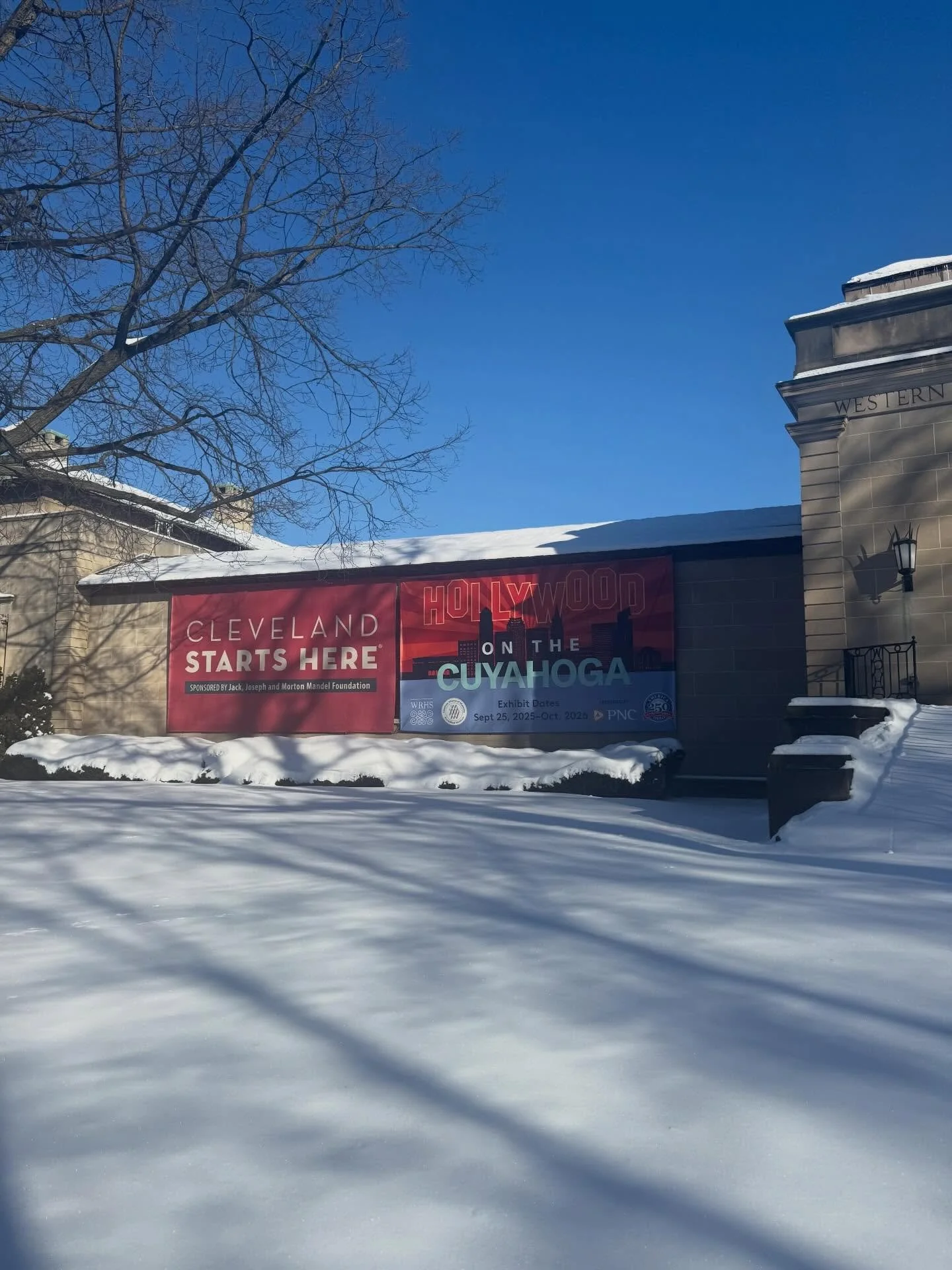 Loving this Cleveland pride today! We visited the @clestartshere and we cannot recommend it enough!! Amazing displays, amazing staff! So nice we will do it twice with a guided tour in March, reach out if you&rsquo;d like to link up with us! We then v