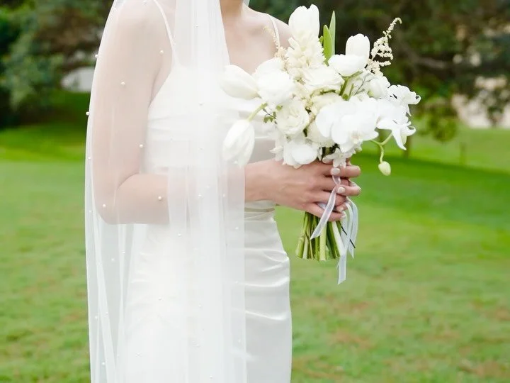 Scenes from a wedding day 💛

Your love doesn&rsquo;t need to be staged to be beautiful &mdash; I&rsquo;ll be capturing what&rsquo;s already there, your sincere moments as you being yourselves.

Flower @flobella_sydney 
Makeup &amp; Hair @jhc.makeup 