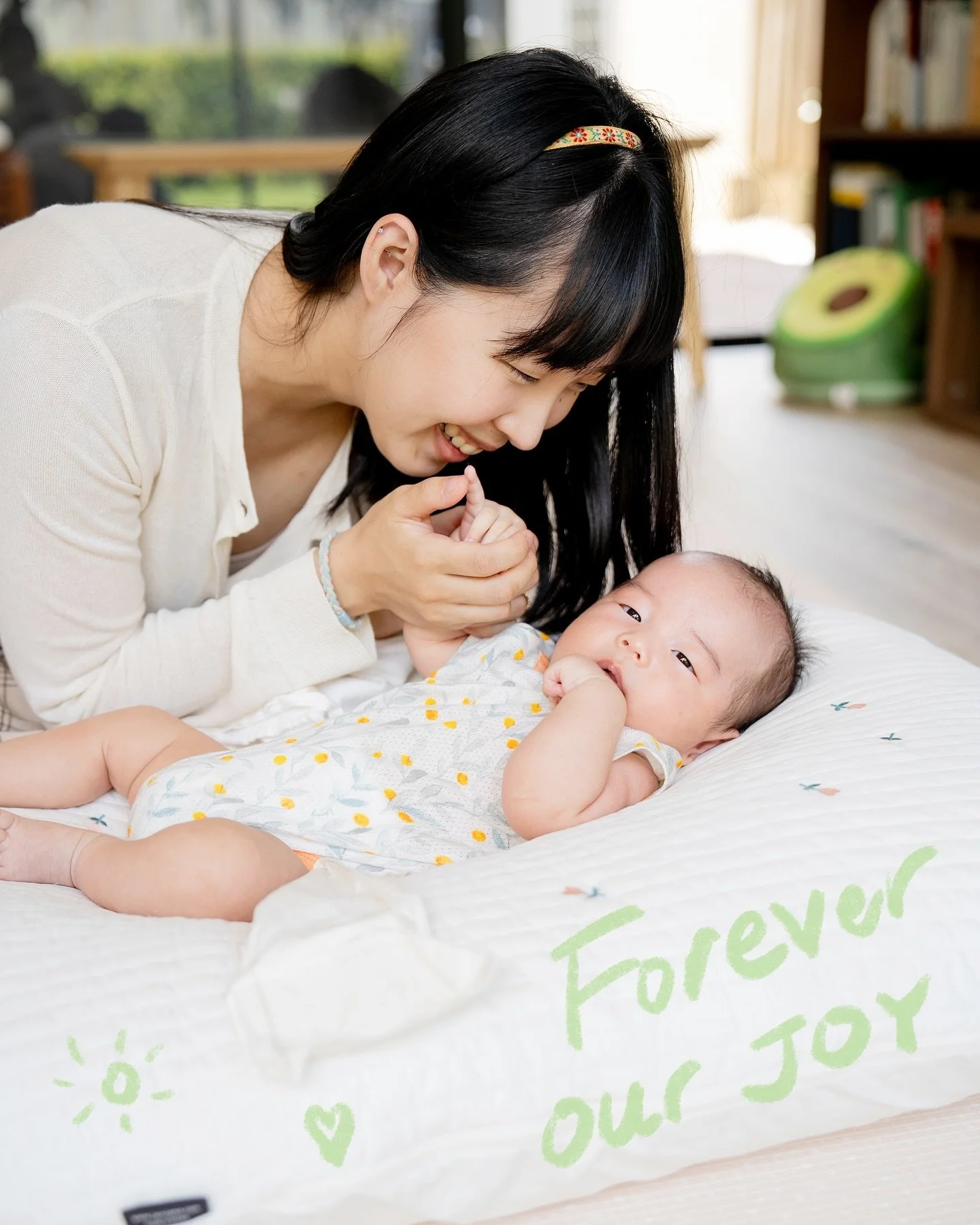 spent a quiet morning capturing a sweet in-home session with a beautiful family and their baby boy 💚

what a gentle reminder of how special the ordinary can be when it&rsquo;s wrapped in love 🍃

&mdash;&mdash;&mdash;
for enquiries, feel free to sen
