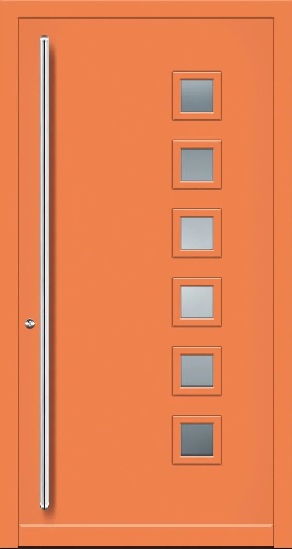 Rote Tür mit fünf kleinen quadratischen Fenstern und einem vertikalen Griff auf der linken Seite.