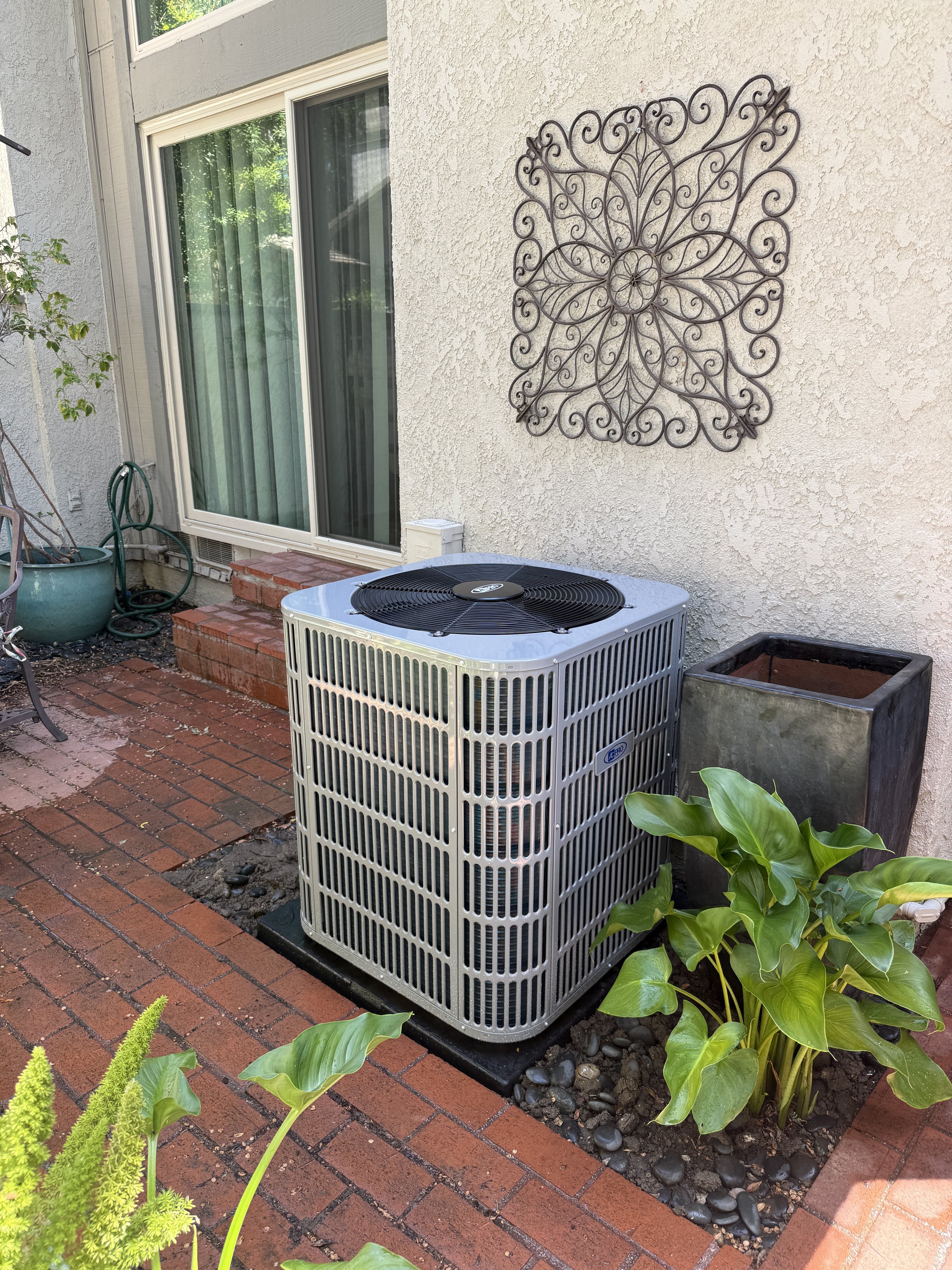 Prime example of saving the customer money! Replaced just the condensing unit, as the old one was mismatched with the evaporator (undersized condenser) and it was failing on hot days.