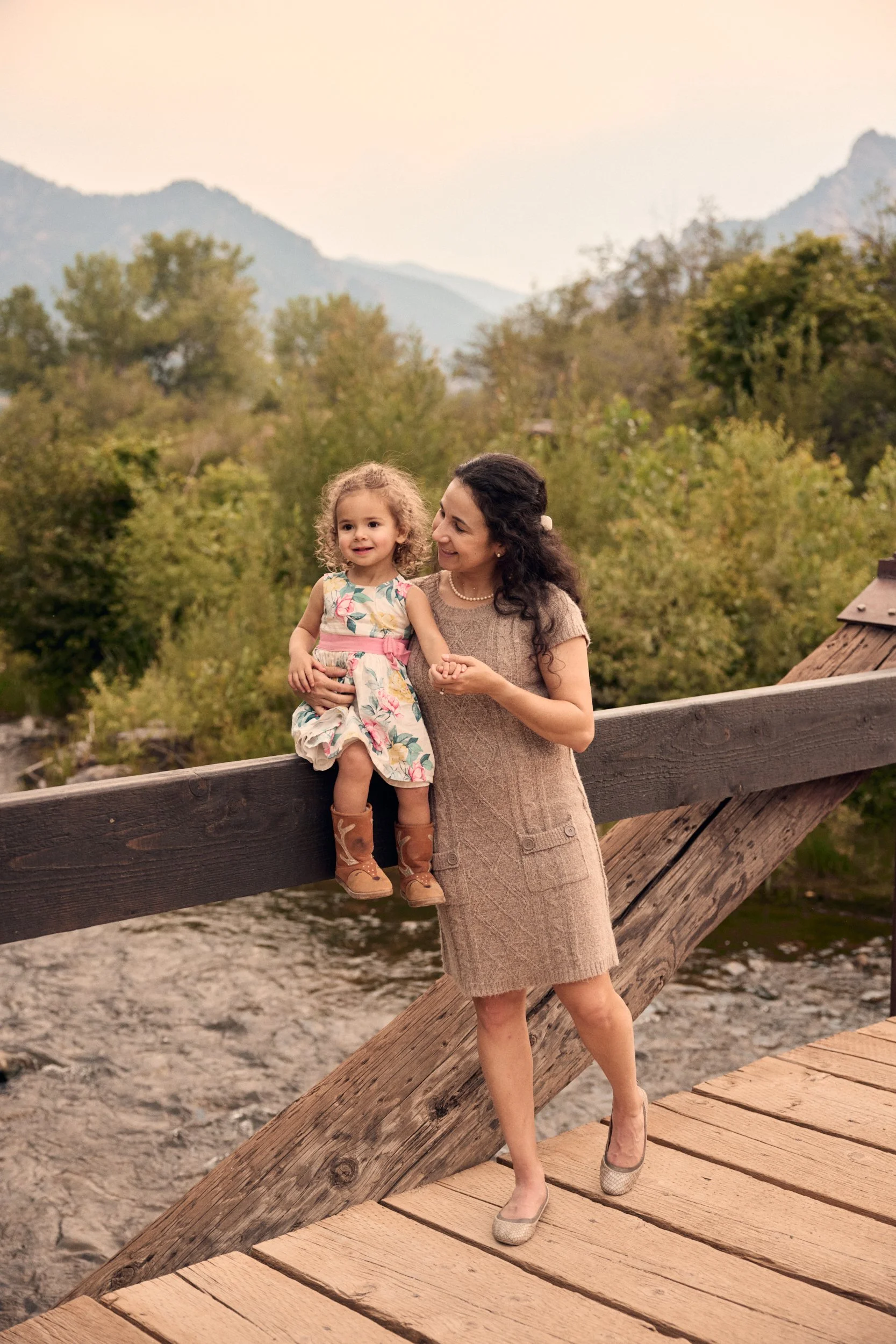mother-with-child-south-mesa-boulder-colorado.jpg