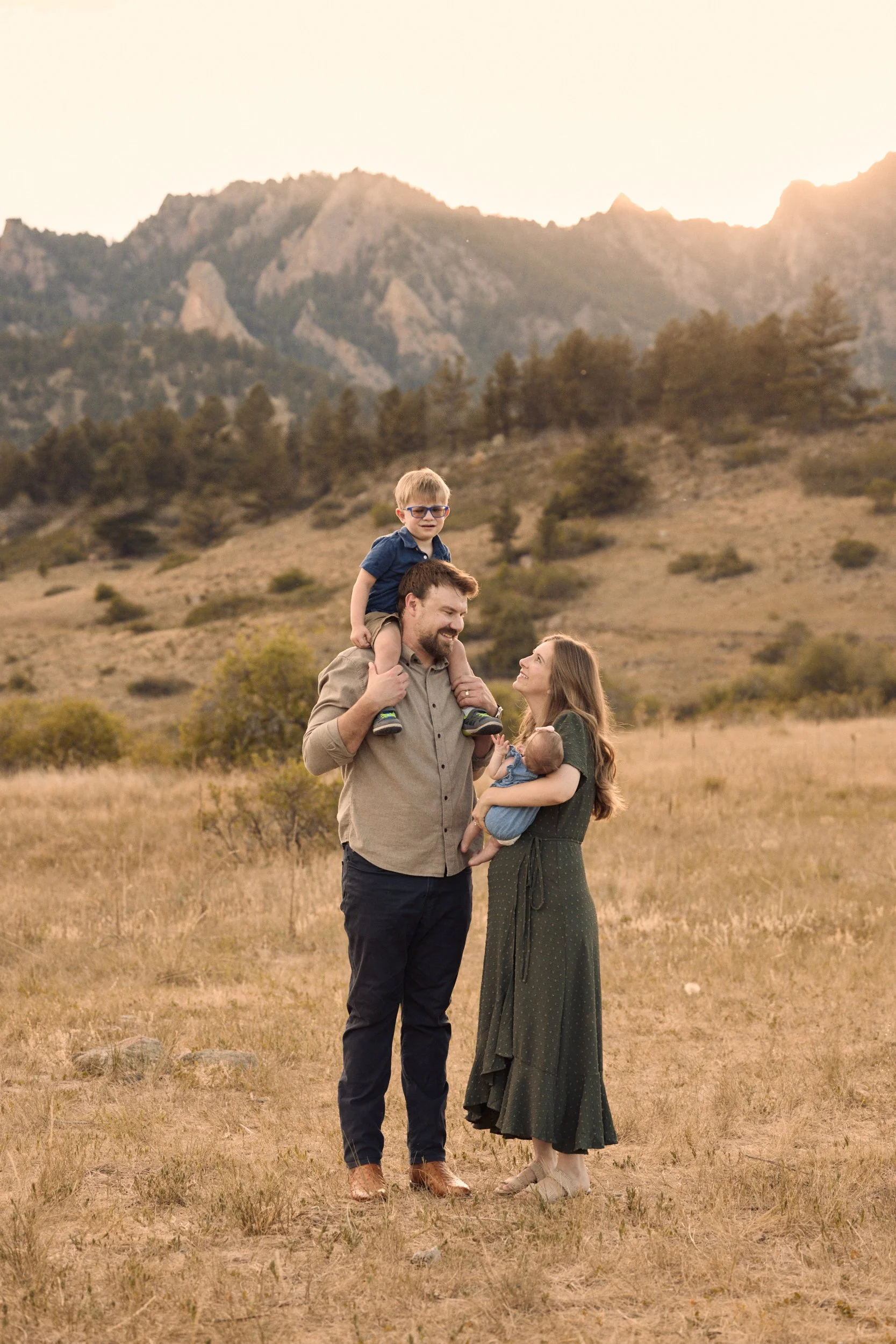 family-of-four-portrait-south-mesa-boulder.jpg