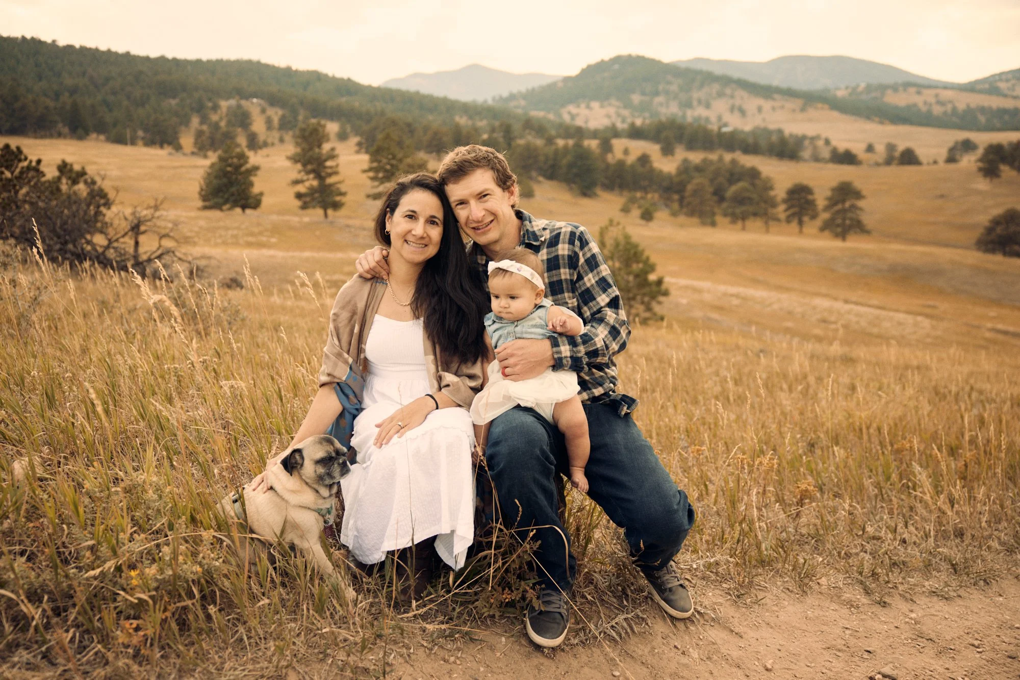 Why Colorado’s Front Range is the Ultimate Backdrop for Family Portraits
