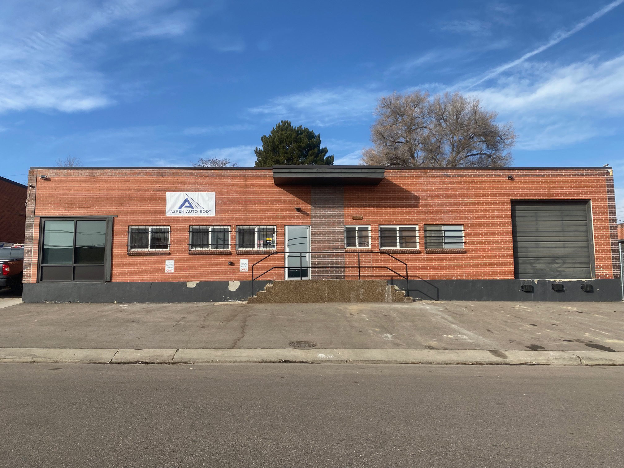 Aspen Auto Body repair shop photo 5
