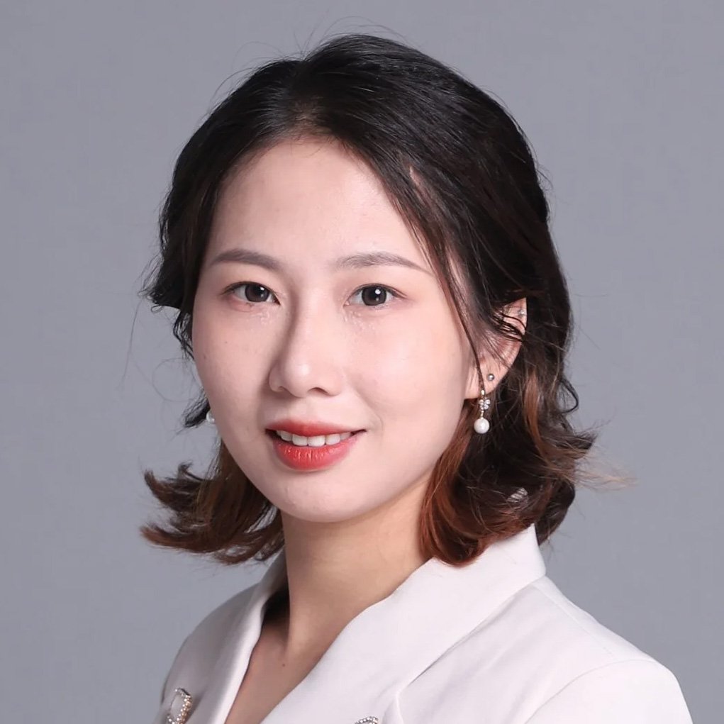 Shiqian Li (She / her)