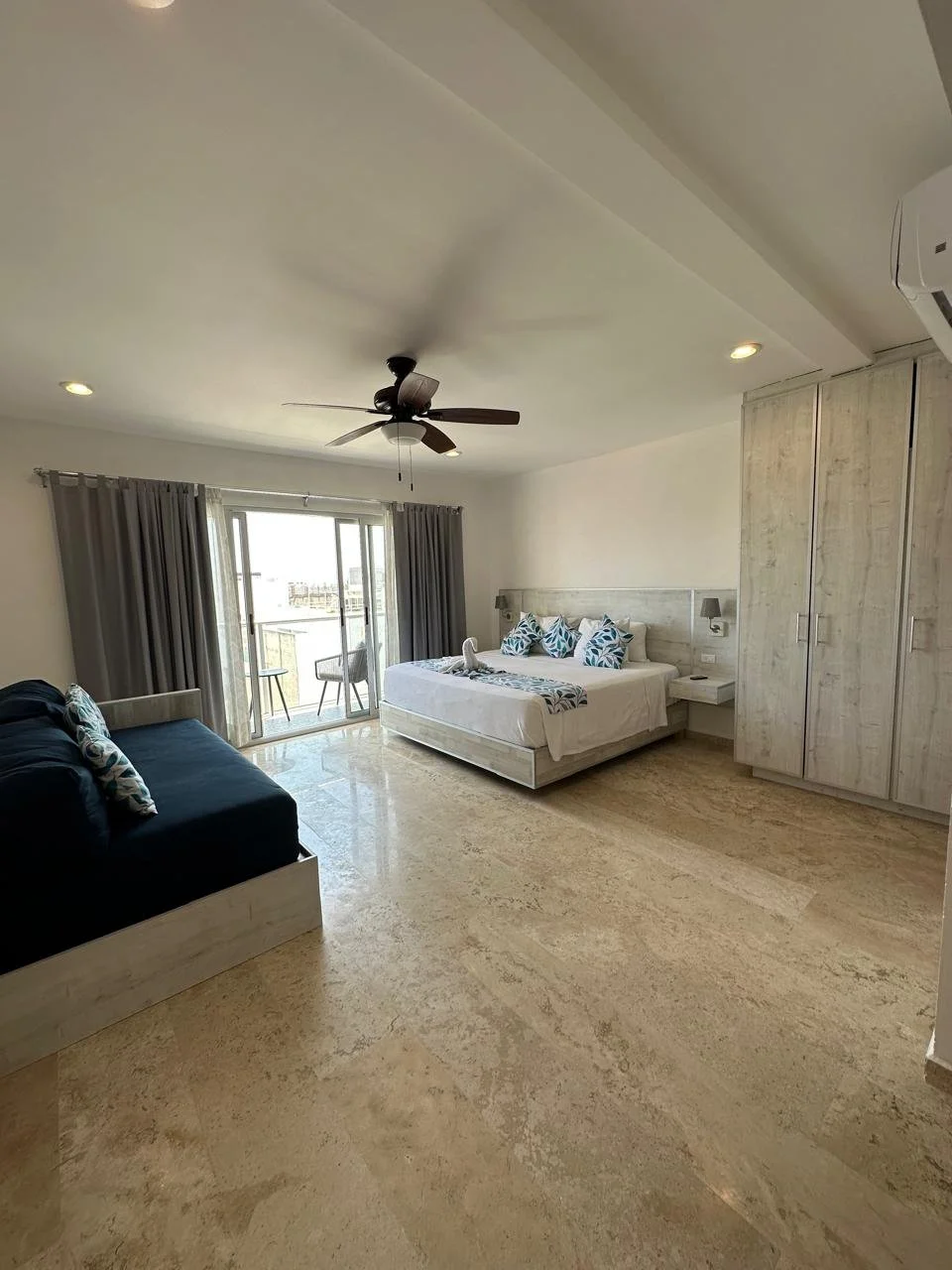 WhatsApp Image 2024-10-07 at 5.52.04 PM (1).jpeg