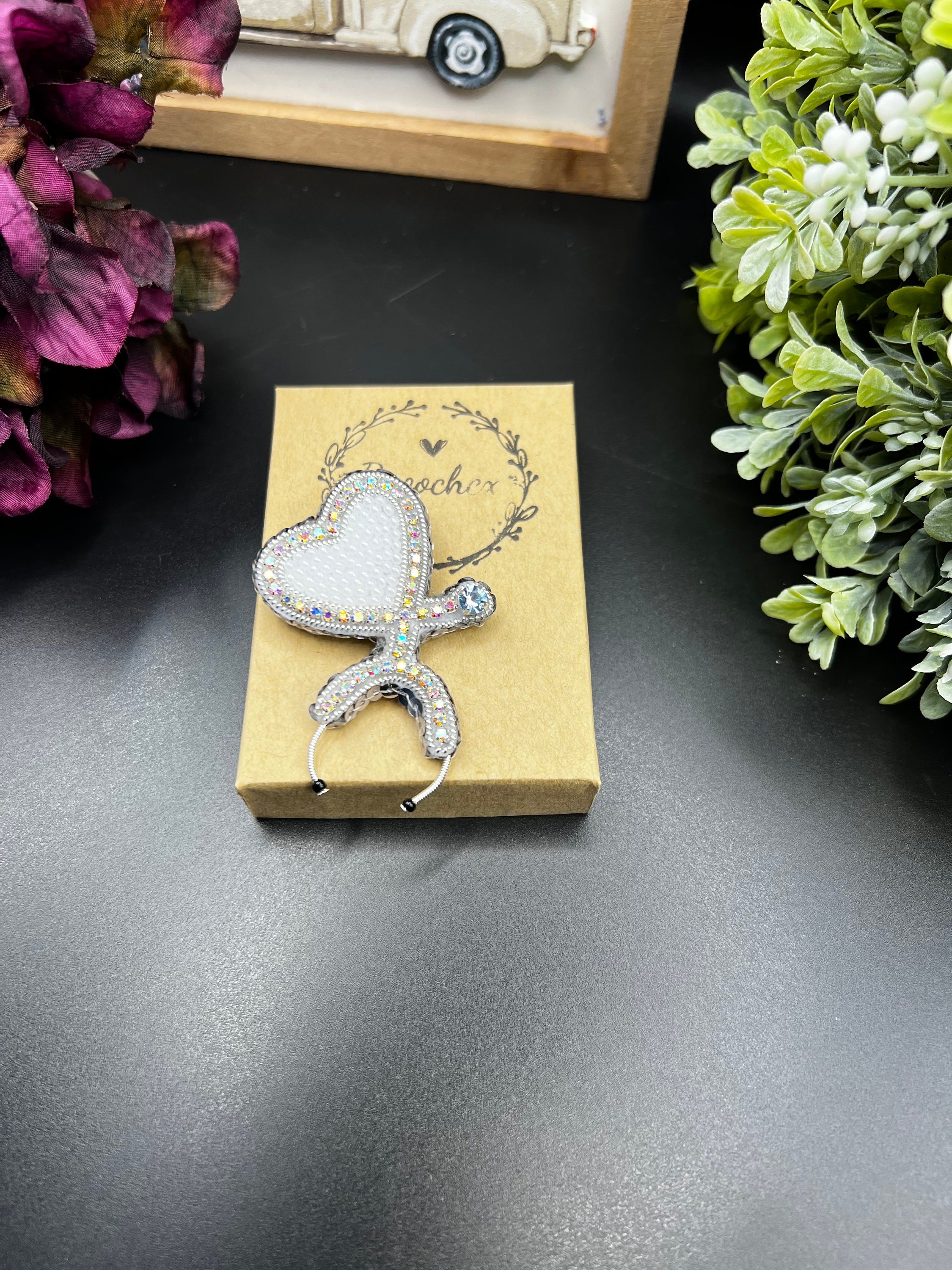 https://i.etsystatic.com/32964458/r/il/810ec4/4458219285/il_fullxfull.4458219285_kuwu.jpg