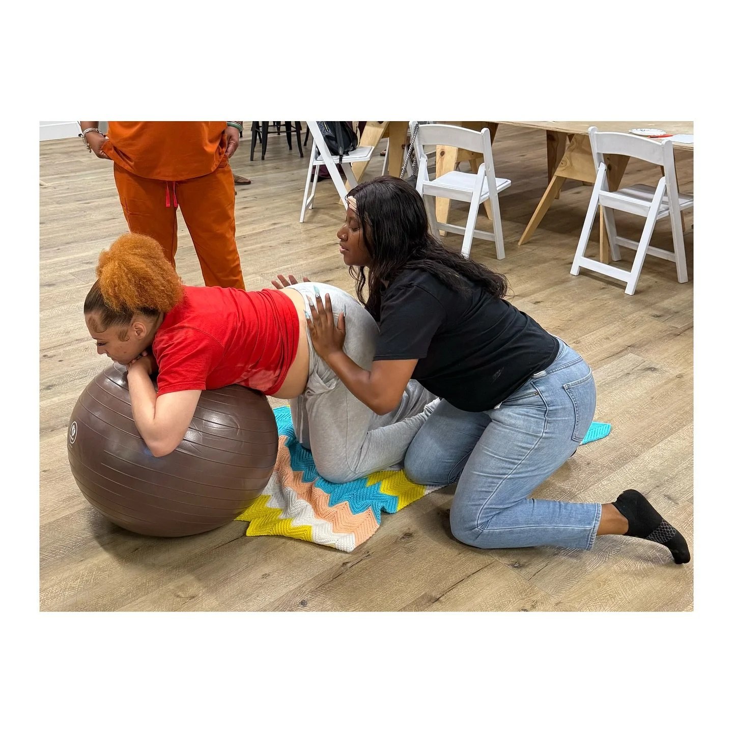 Sharing some beautiful moments from a recent Childbirth Education Workshop we joined with @lovespathwayinc!

From our partners at Love&rsquo;s Pathway:
&ldquo; ✨ Moments from our recent
Childbirth Education Workshop ✨ 

At Love&rsquo;s Pathway, we be