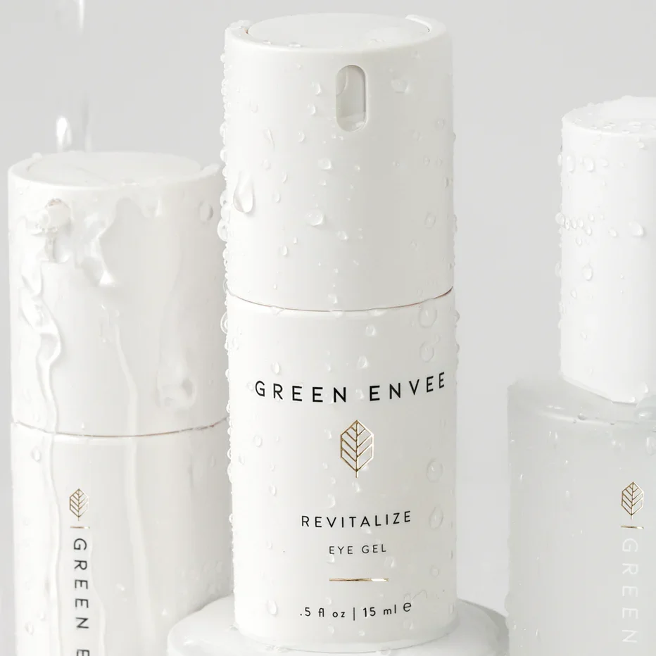 RevitalizeEyeGel-3803_3.webp