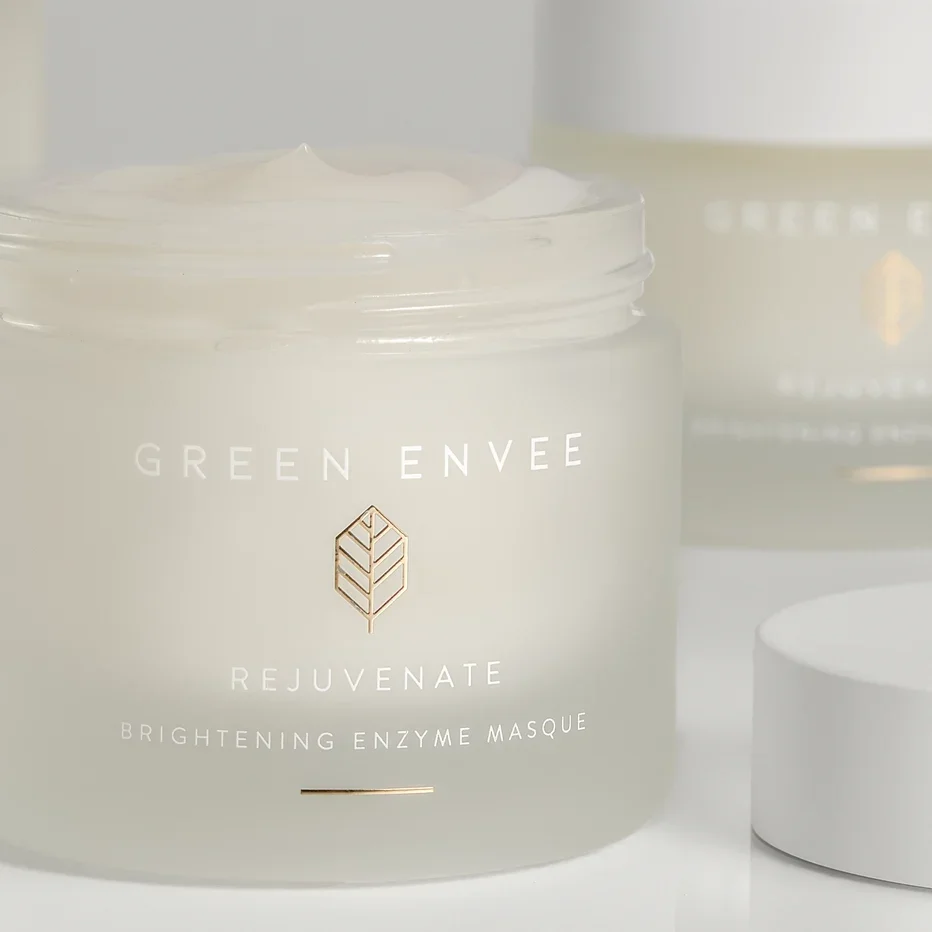 RejuvenateBrighteningEnzymeMasque-3405_7.webp