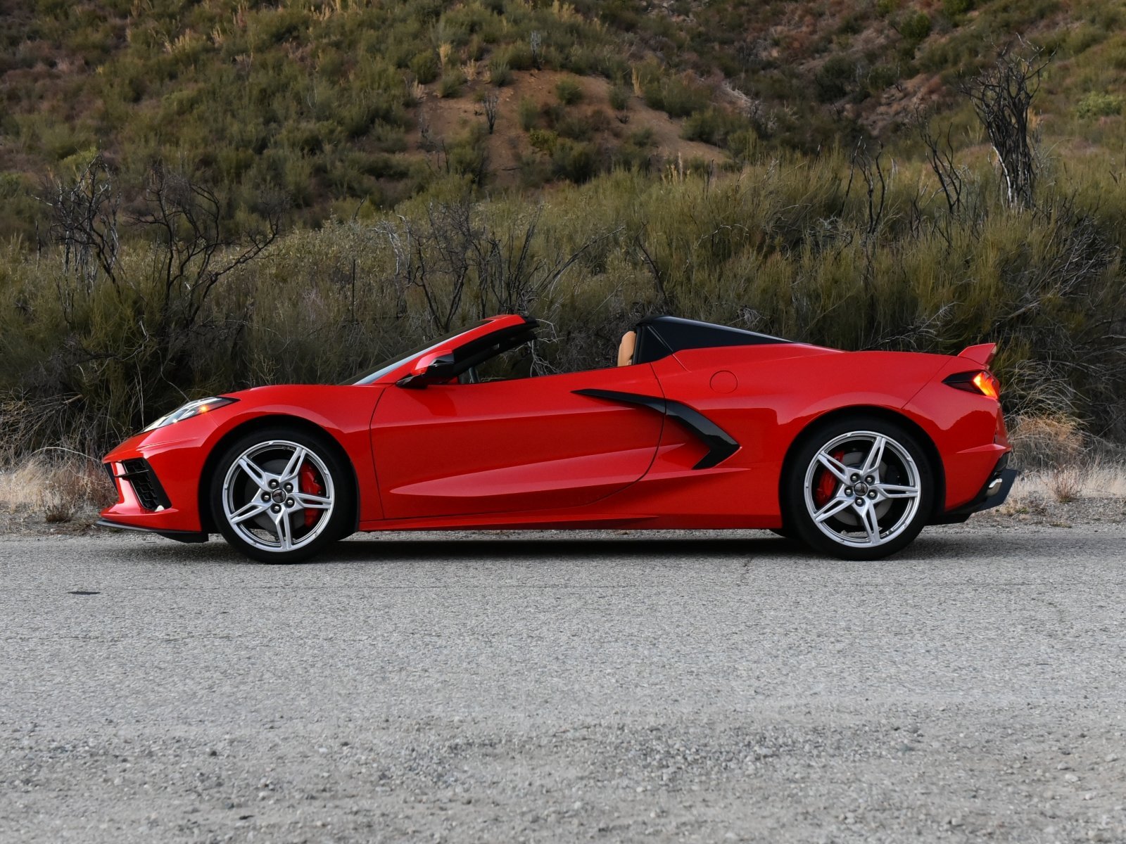 2021_Chevrolet_Corvette_Test_Drive_Review_safetyImage.jpeg