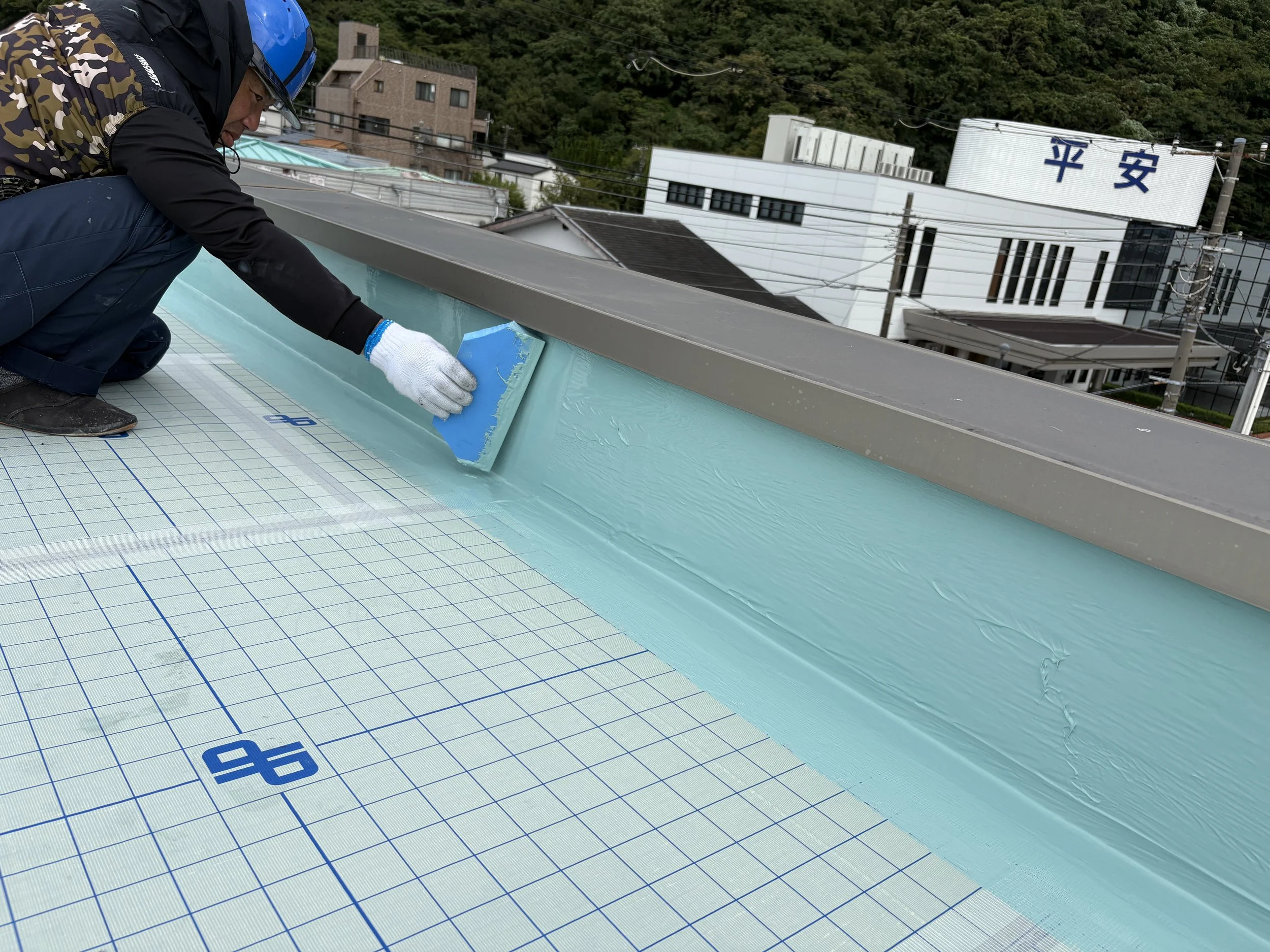 立上り用ウレタン塗膜防水塗布