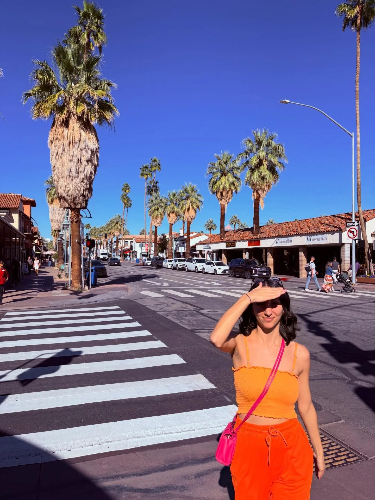 on the road ✈️🚗🎭