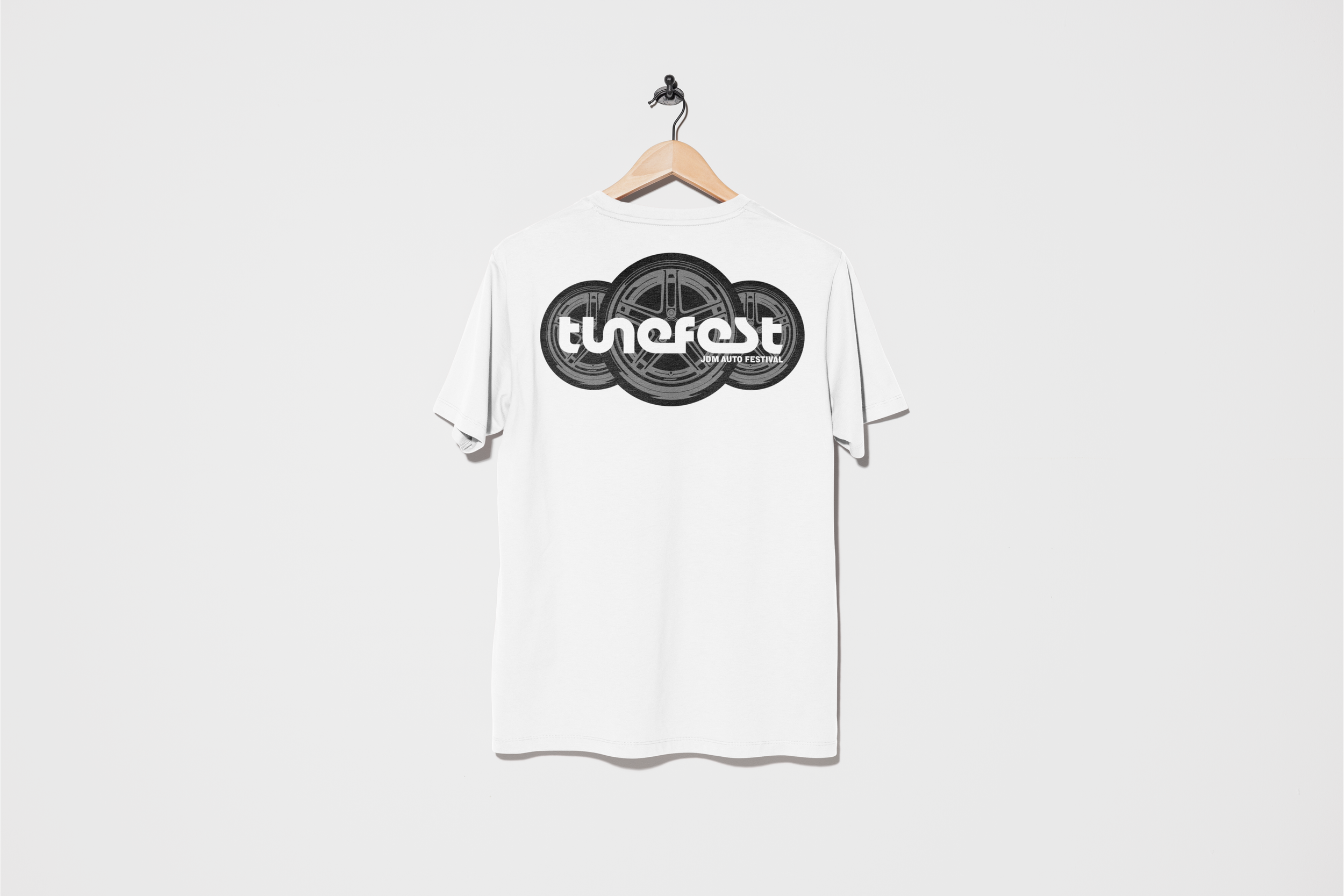 whiteshirtb lackwheellogoB.png