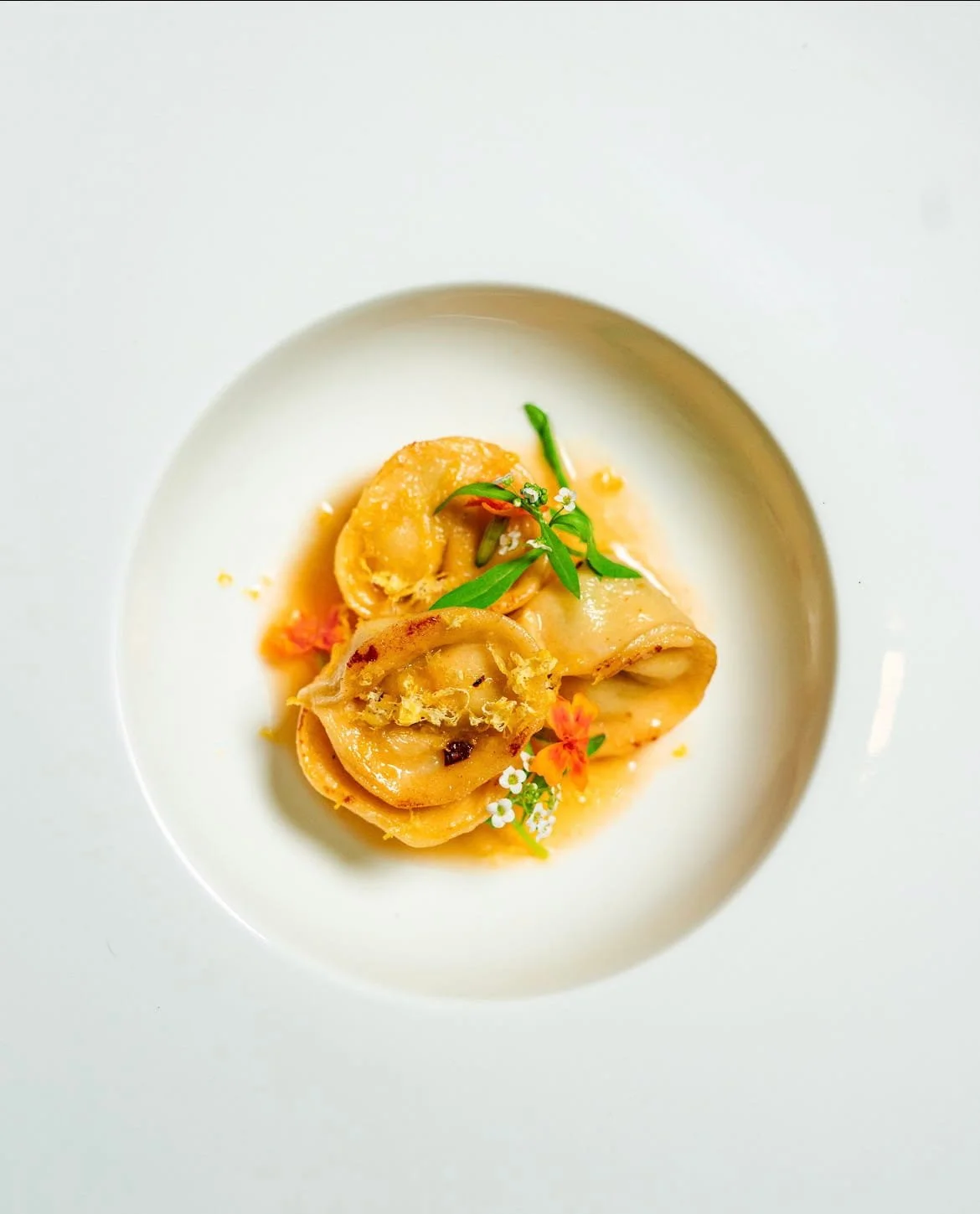  Private Dining,   Without Compromise  Bespoke Private Chef and Curated Catering 
