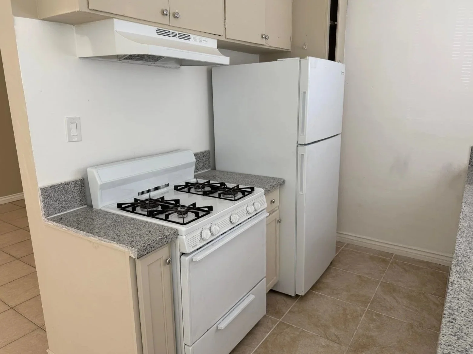E865DAB5-A6C2-43D5-AE23-4B2AEB879BC3.jpg