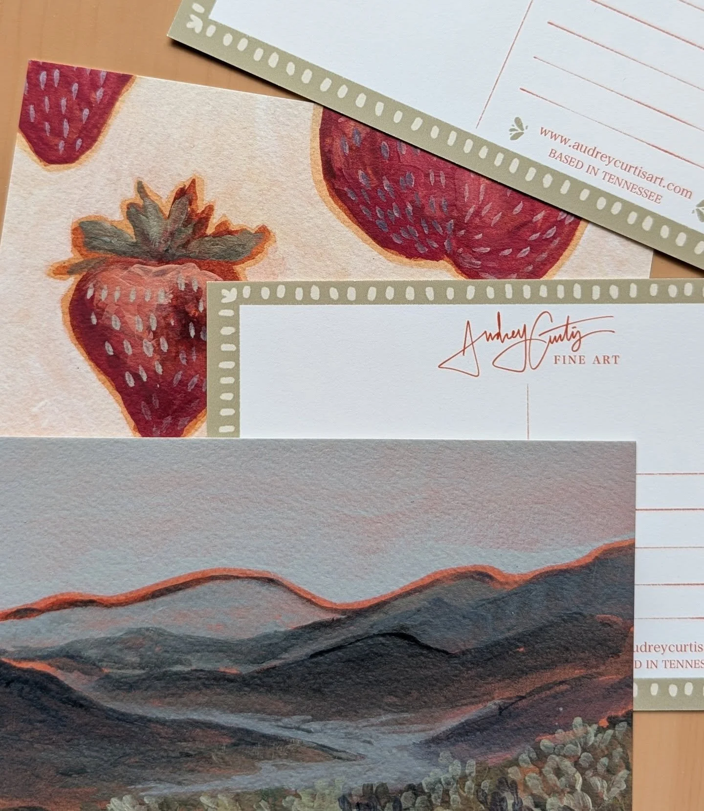 YOU&rsquo;VE GOT MAIL 💌 (and it&rsquo;s actually cute this time 😍)

Growing up, I loved checking the mail. Even though I rarely got anything, there was always that tiny hope I&rsquo;d see my name on a letter. Honestly, that hope alone kept me runni