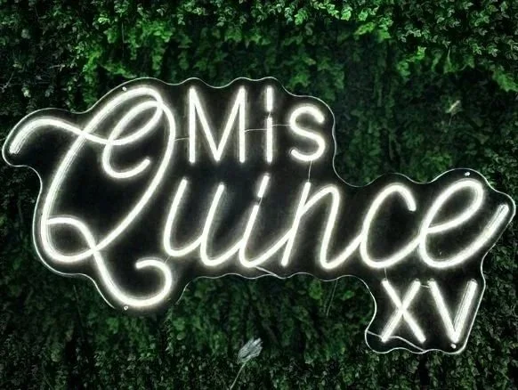 "Mis Quince XV" LED Sign