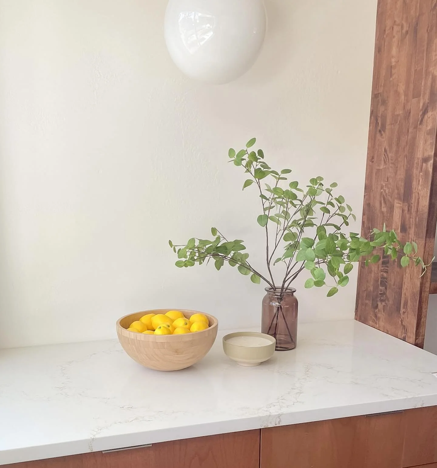 Gold in your kitchen 💛

#utahcountertops #fabrica #kitchendesign #designers #utahhomes #remodeling #ideas