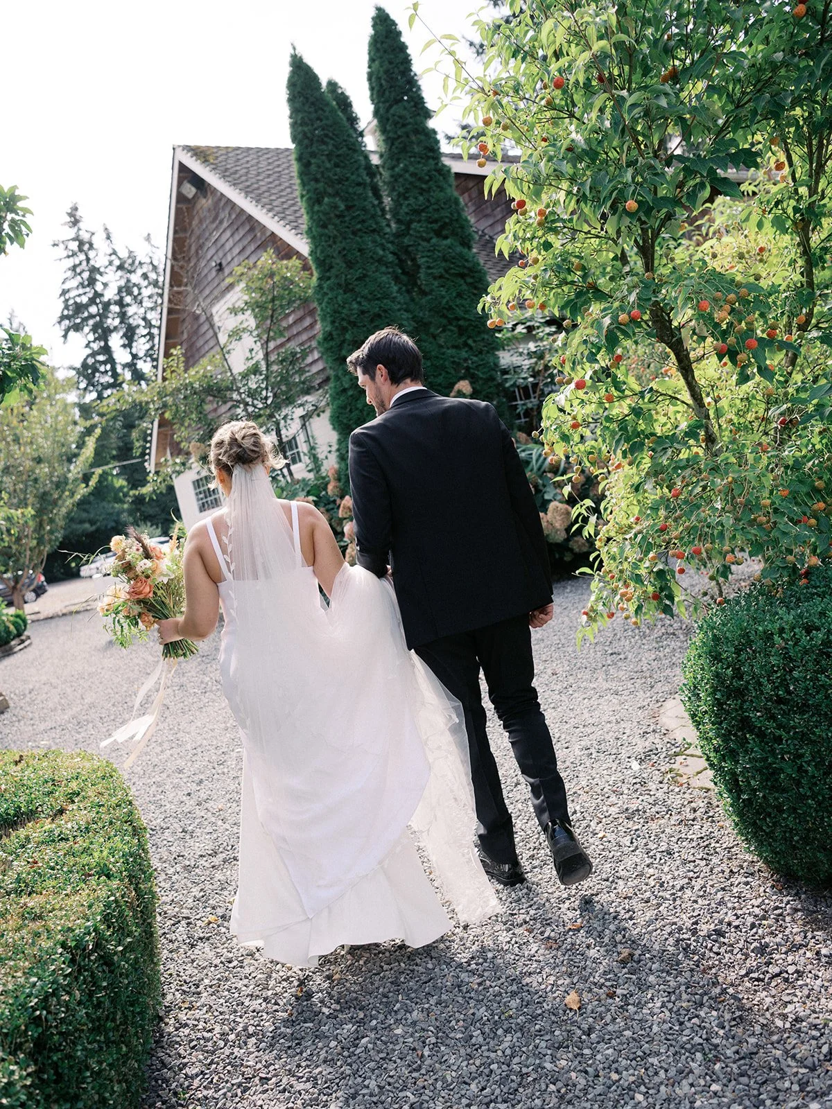Fox Hollow, Issaquah Wedding (17).jpg