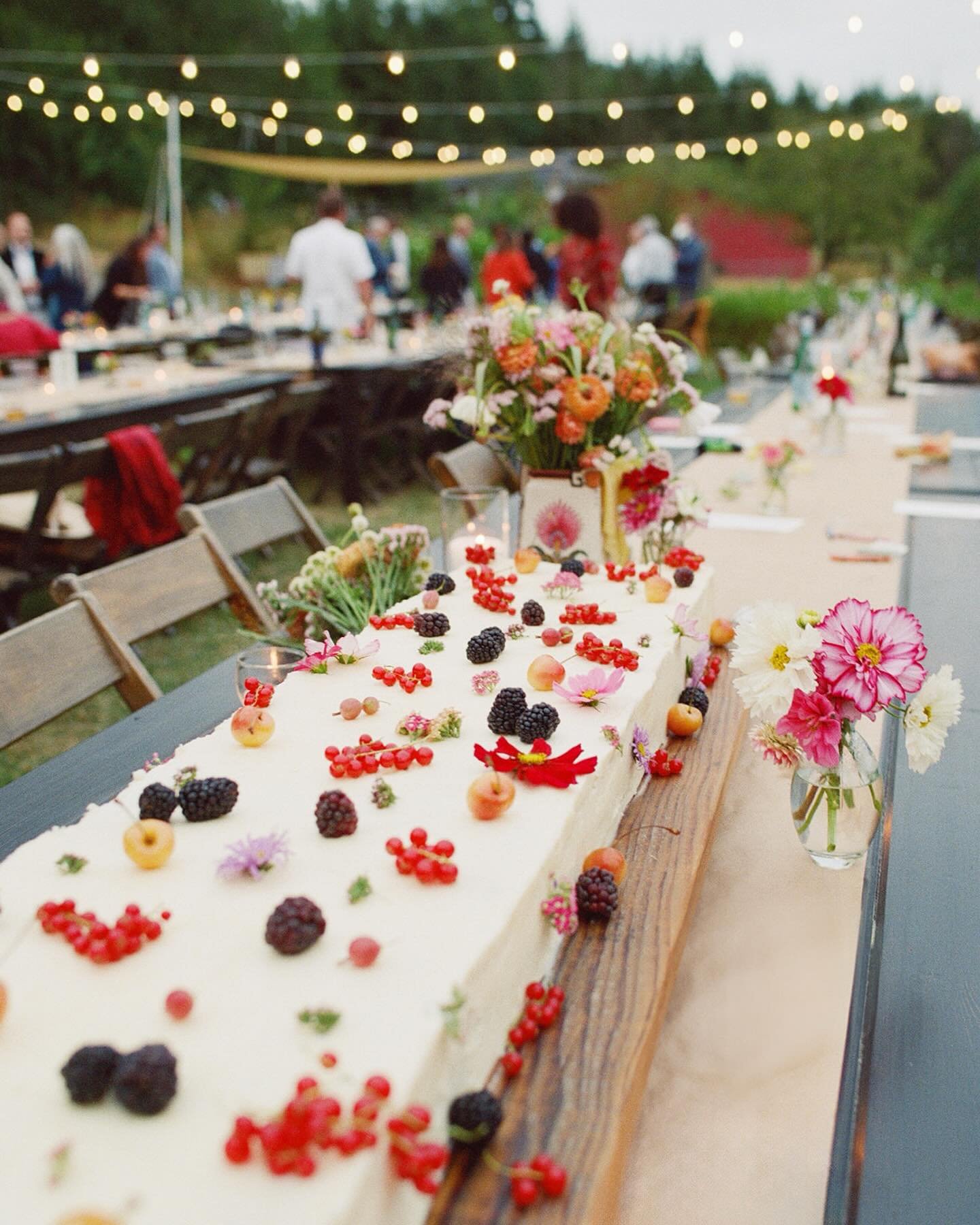 The details of this day make my heart so happy! Lambs and summer florals and so much community in one beautiful day.

Photography: @marykalhorweddings 
Venue: @whitelotusfarm 
Catering: @aster.pantry 
Rentals: @cortpartyrental &amp; @olympicfarmstyle
