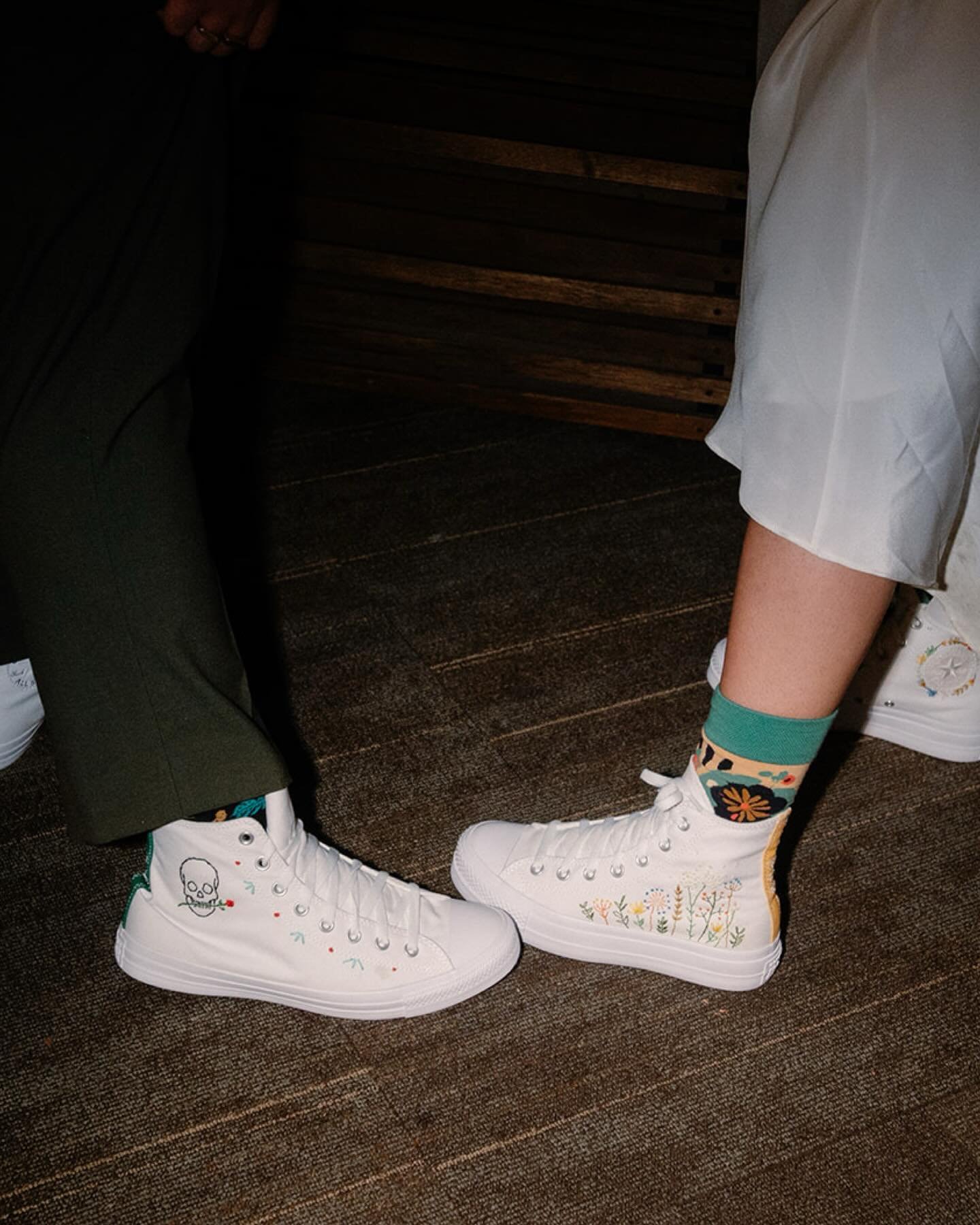 Did someone say party time?

Photography: @soundandseaphotography 
Beauty: @mstimssmakeupartist 
Cake: @ladygreyseattle 
Entertainment: @headsmileproductionsdj 
Floral: @twisted_bramble 
Venue: @hallatfauntleroy 
Catering: @tuxedosandtennisshoes 
Ren