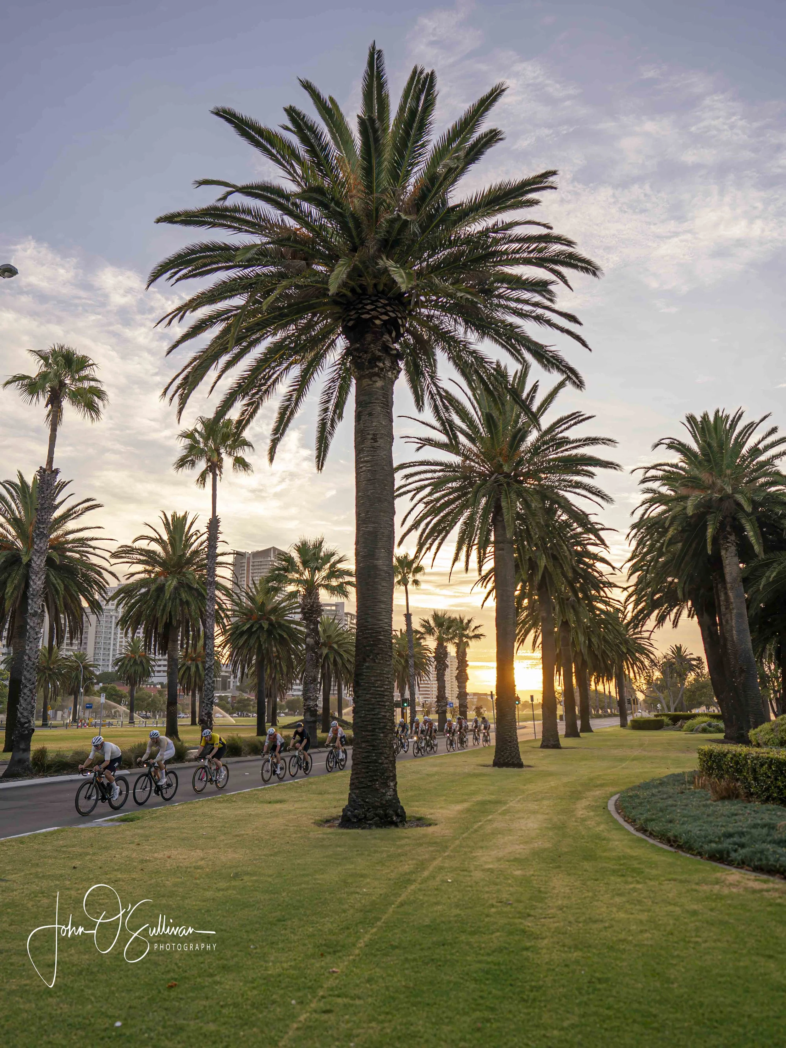 010_ RIVERSIDE DRIVE