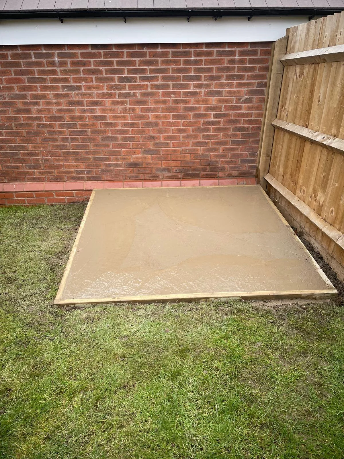 Small shed base completed today in Hampton in Arden