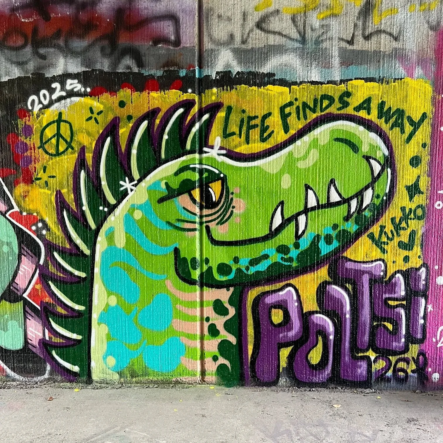 dinosaurus graffiti