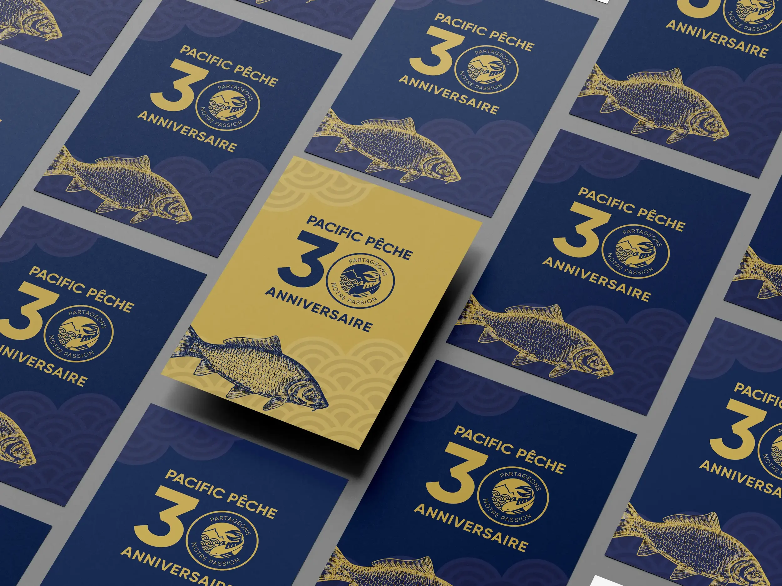Flyer d’invitation célébrant les 30 ans de Pacific Pêche avec une direction artistique cohérente