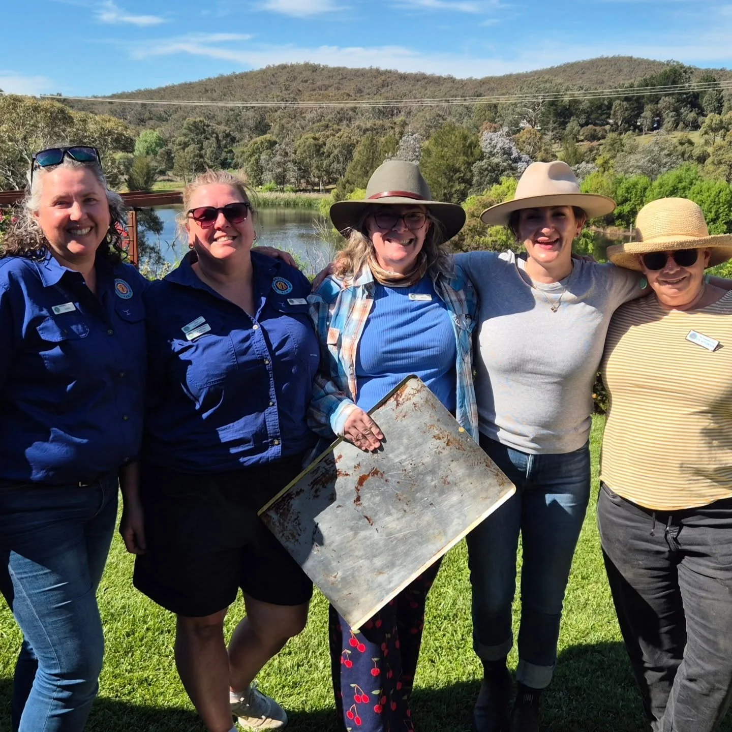 Just some of the wonderful team that worked tirelessly over this past weekend at the Open Garden Canberra event at Hidden Lake in Bywong. Over the course of 2 days we had about 12 volunteers selling cakes and making cuppas, not to mention the behind 
