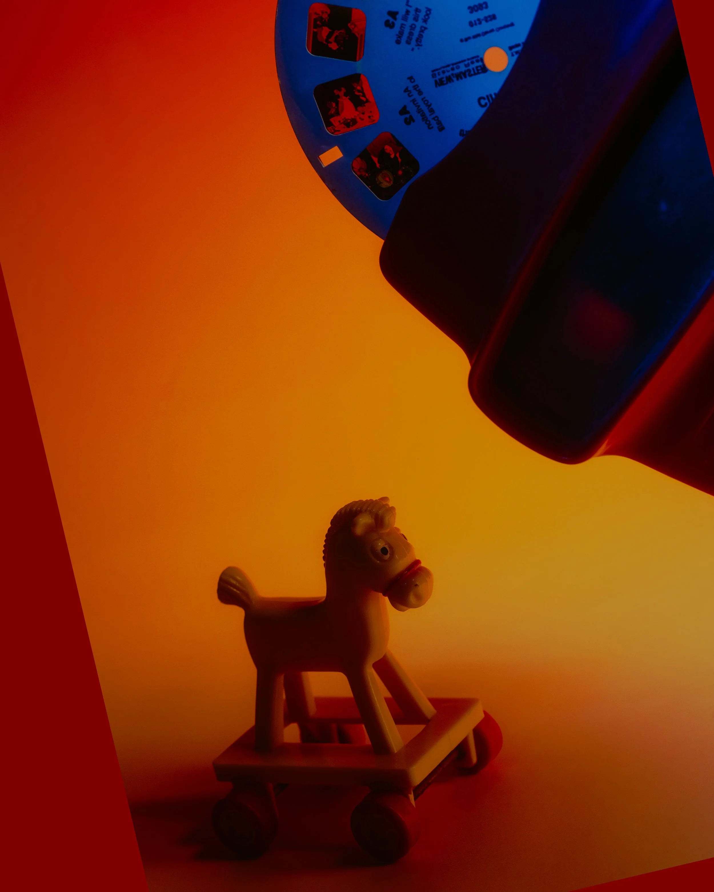 Horsey labcolour4.jpg
