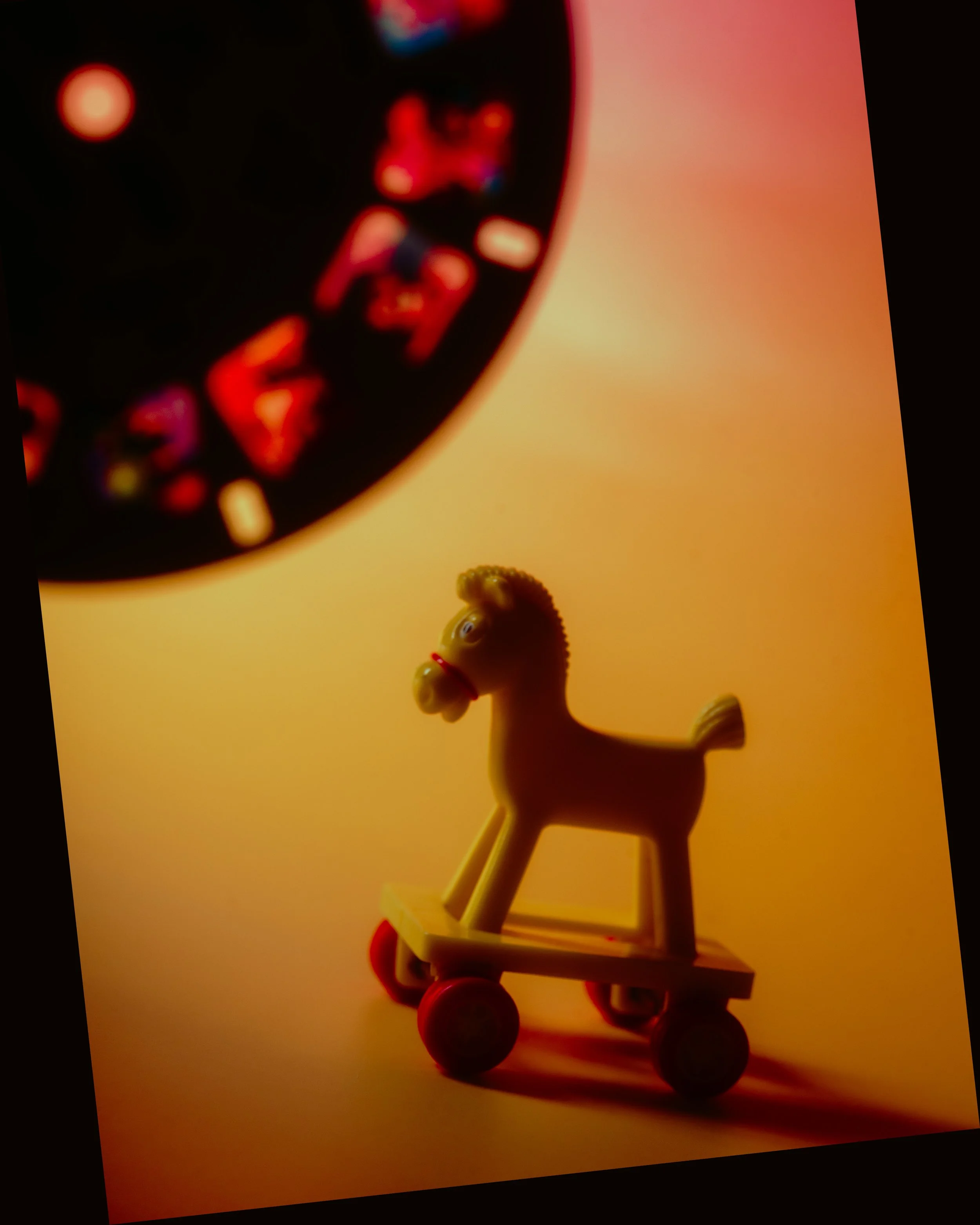 Horsey labcolour3.jpg
