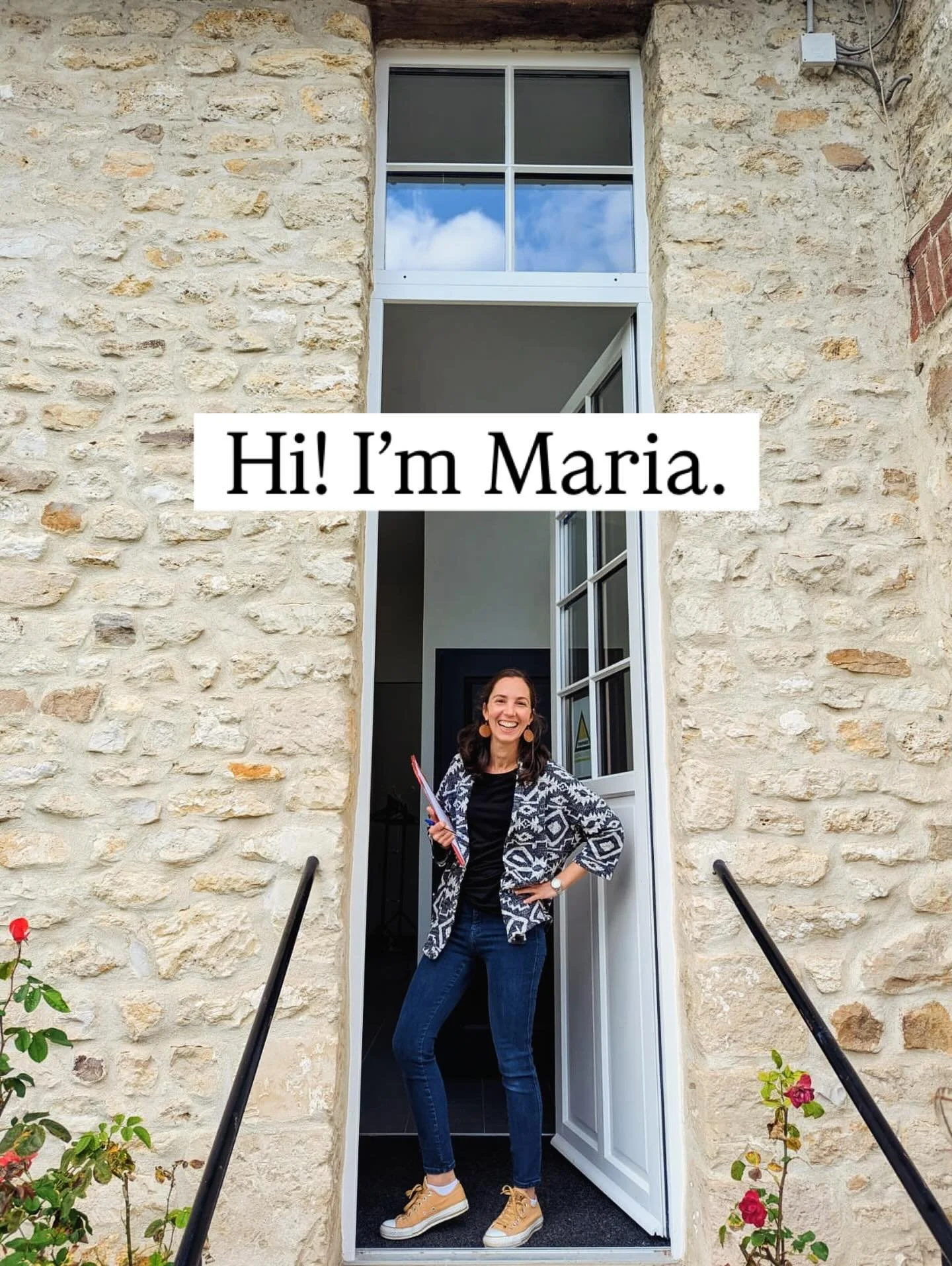 Hi, I&rsquo;m Maria! Je suis am&eacute;ricaine, originaire de Chicago. Cela fait bient&ocirc;t 10 ans que j&rsquo;enseigne l&rsquo;anglais au lyc&eacute;e Saint Vincent &agrave; Senlis. Avant cela, j&rsquo;intervenais dans des &eacute;coles primaires
