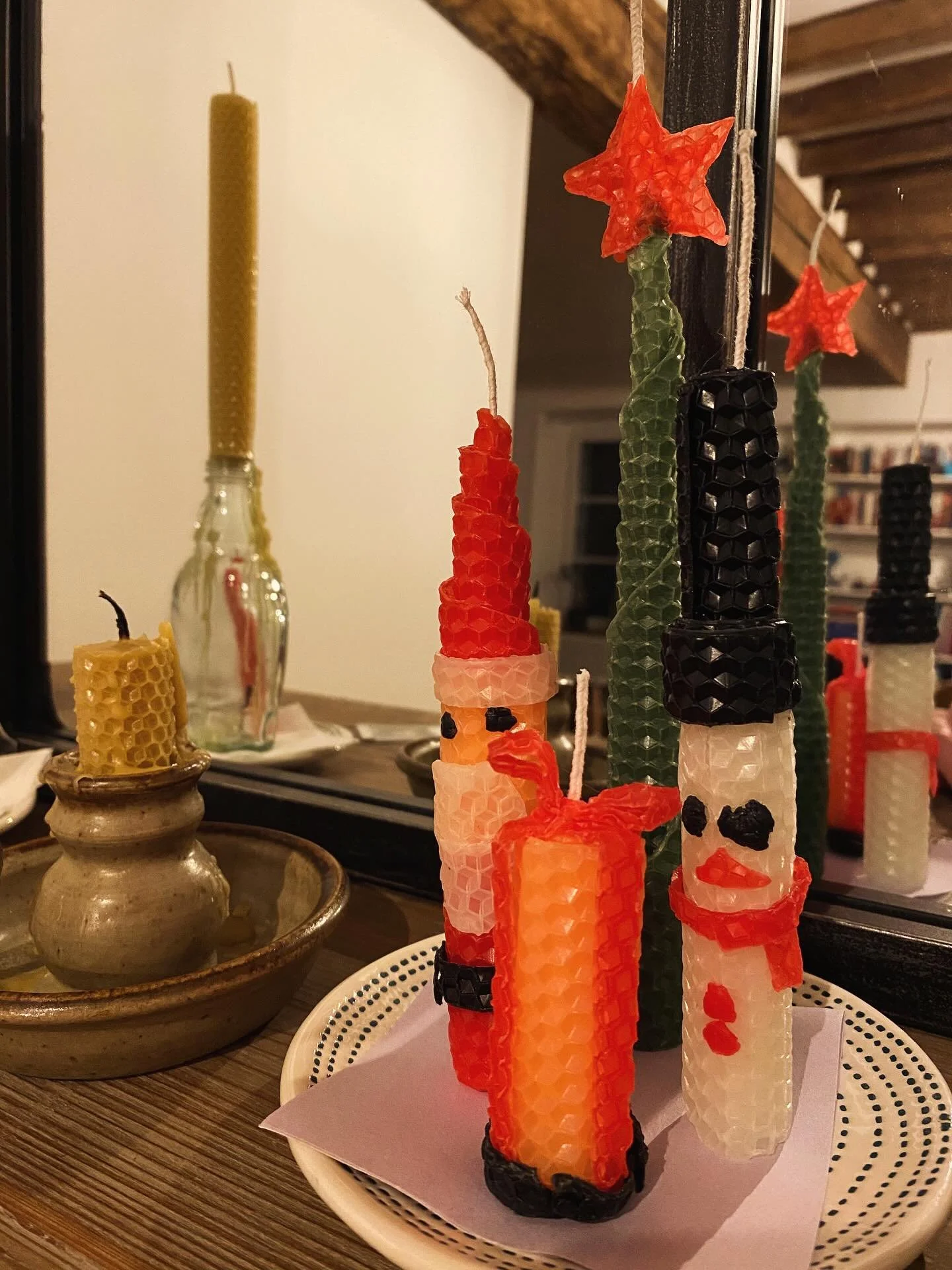 Testing out some Christmas crafts! #storytimeenglish #mont&eacute;pilloy #oise #christmascrafts