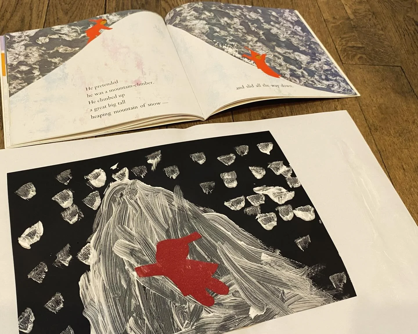 The Snowy Day by Ezra Jack Keats. I couldn&rsquo;t have planned this any better!!! #storytimeenglish #mont&eacute;pilloy #villedesenlis #thesnowyday #ezrajackkeats