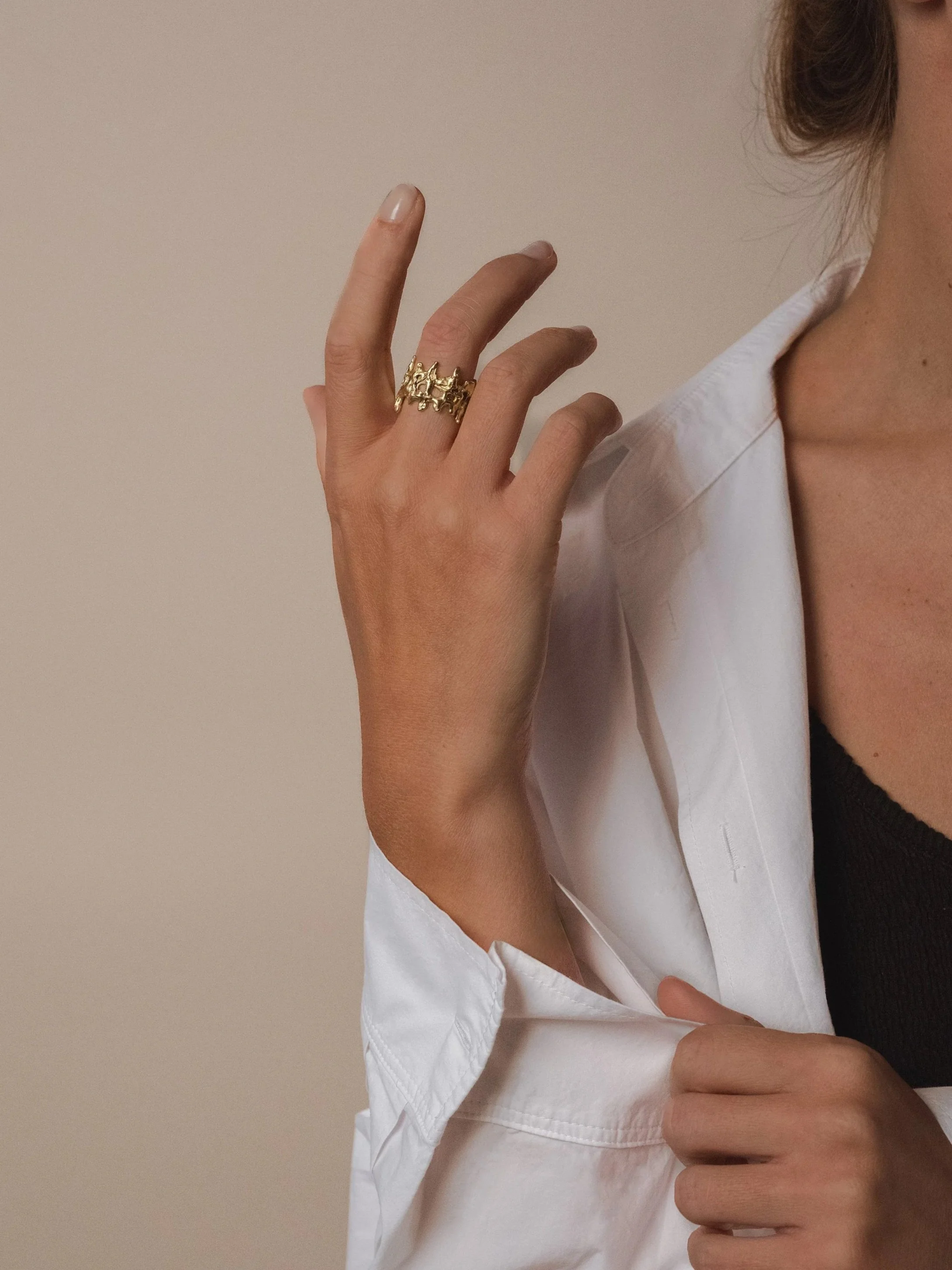 anello texture sottile