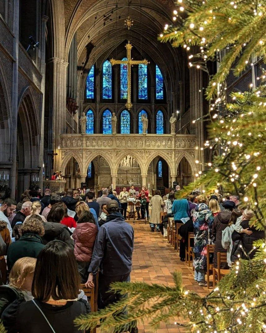 🎄 Join us today at 3 PM for our Family Christmas Carol Service - sing-along carols, gingerbread, hot chocolate, and Christmas cheer for everyone! ❤️

All welcome &mdash; no booking needed! 🎶

sjun.org.uk/christmas