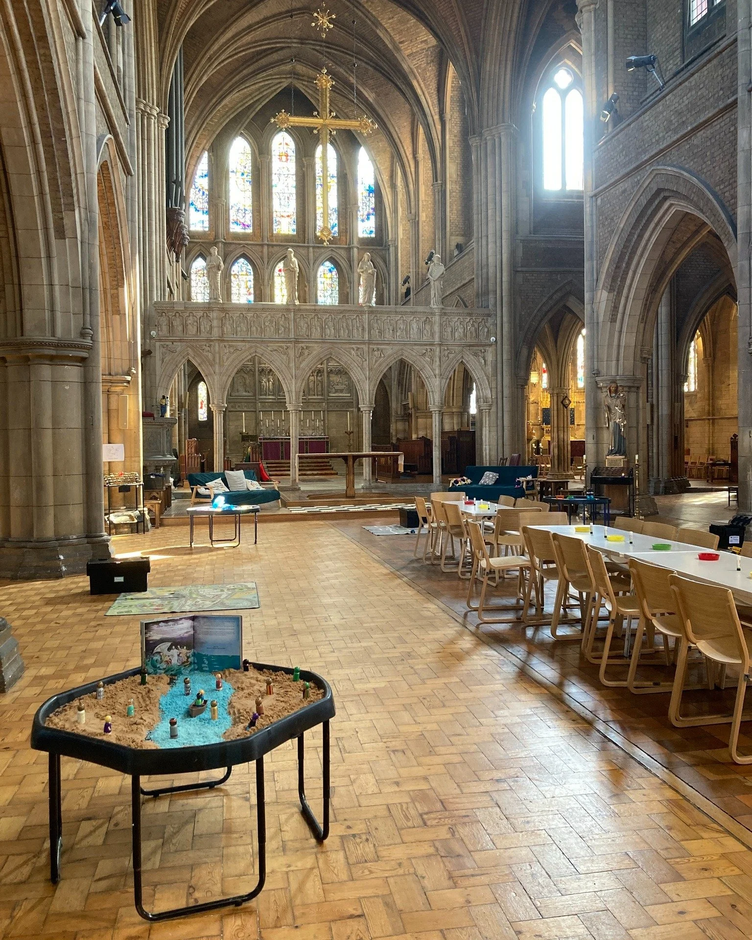 🌟 A kind reminder that there is no PlayTime! today.

PlayTime! will be back next Friday, 24th April, and we can't wait to see you then! 🐣

Save your spot: sjun.org.uk/playtime