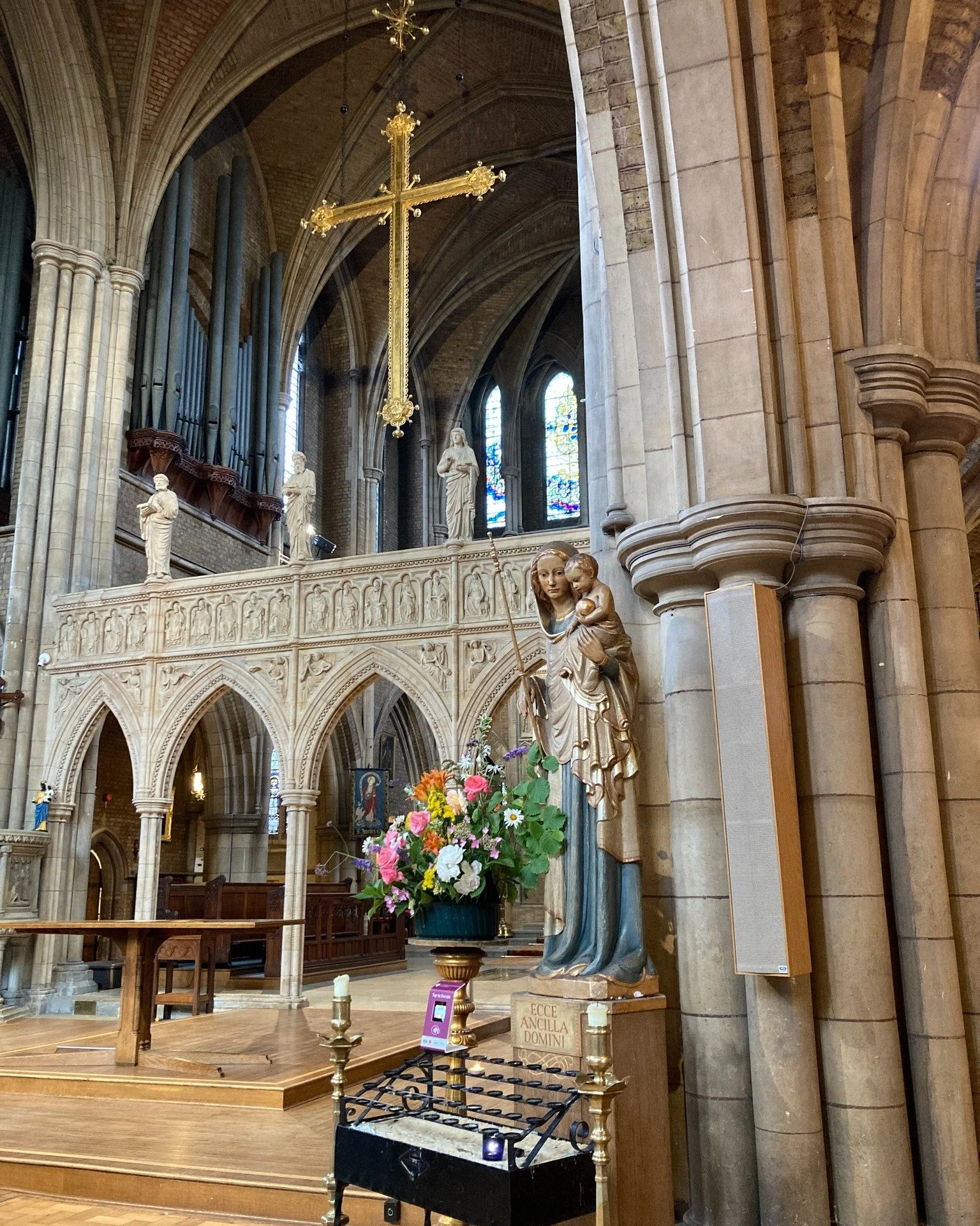 🙏 Gift Day &ndash; Trinity Sunday, 31 May

This Trinity Sunday, we're holding a Gift Day at St John's to raise &pound;10,000 to help meet our financial commitments, keeping our doors open and caring for our building.

In the past, your generosity ha