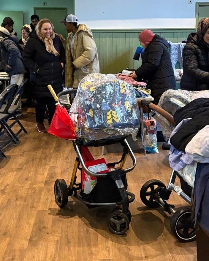 Having a summer clear-out? Our Refugee Caf&eacute; could use it! 🧳

Our Refugee Caf&eacute; is urgently looking for suitcases and pushchairs/prams in good condition.

📦 Drop off inside the church (just to your left as you enter, next to the Food Co